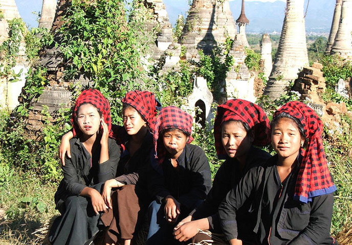 ragazze-tribù-pa-o-inle-lake-birmania.jpg