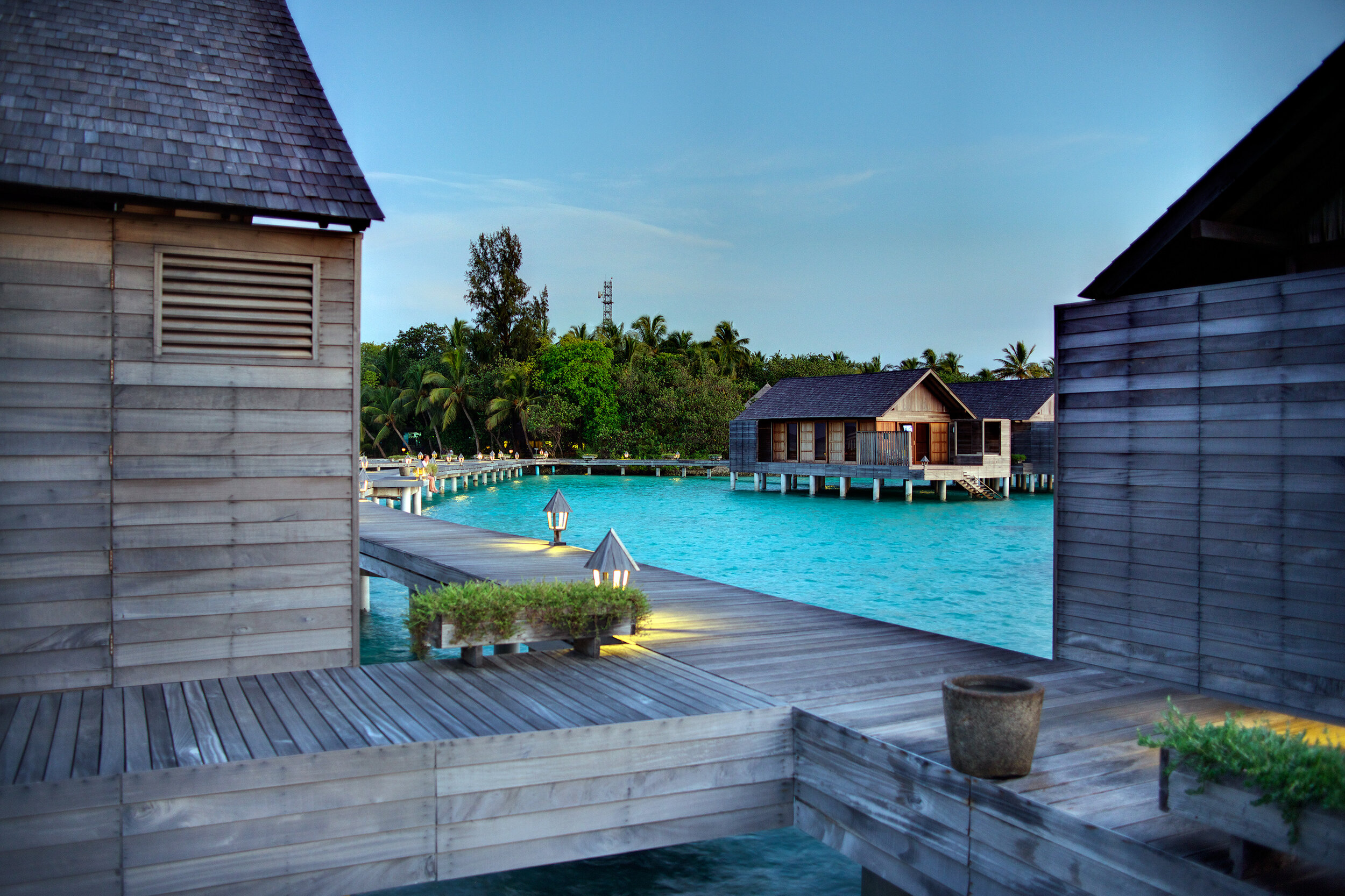 maldive-hotel-gangehi-water-villa-wadidestination.jpg