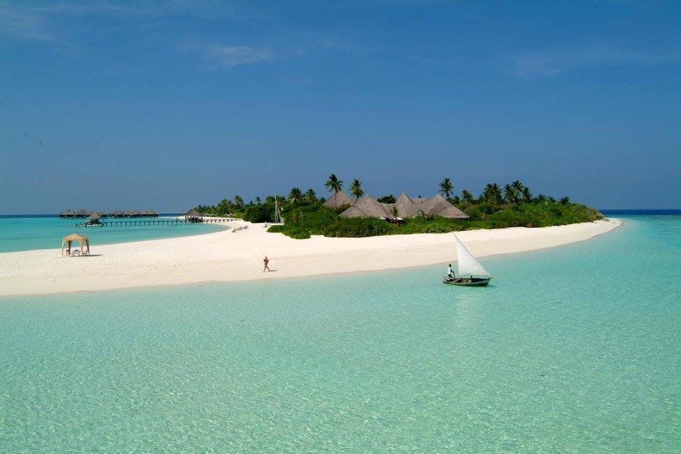 resort-maldive-coco-palm-dhuni-kolhu-spiaggia.jpg
