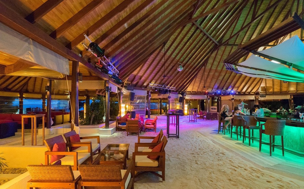 robinson-club-maldive-focus-bar-wadi-destination.jpg