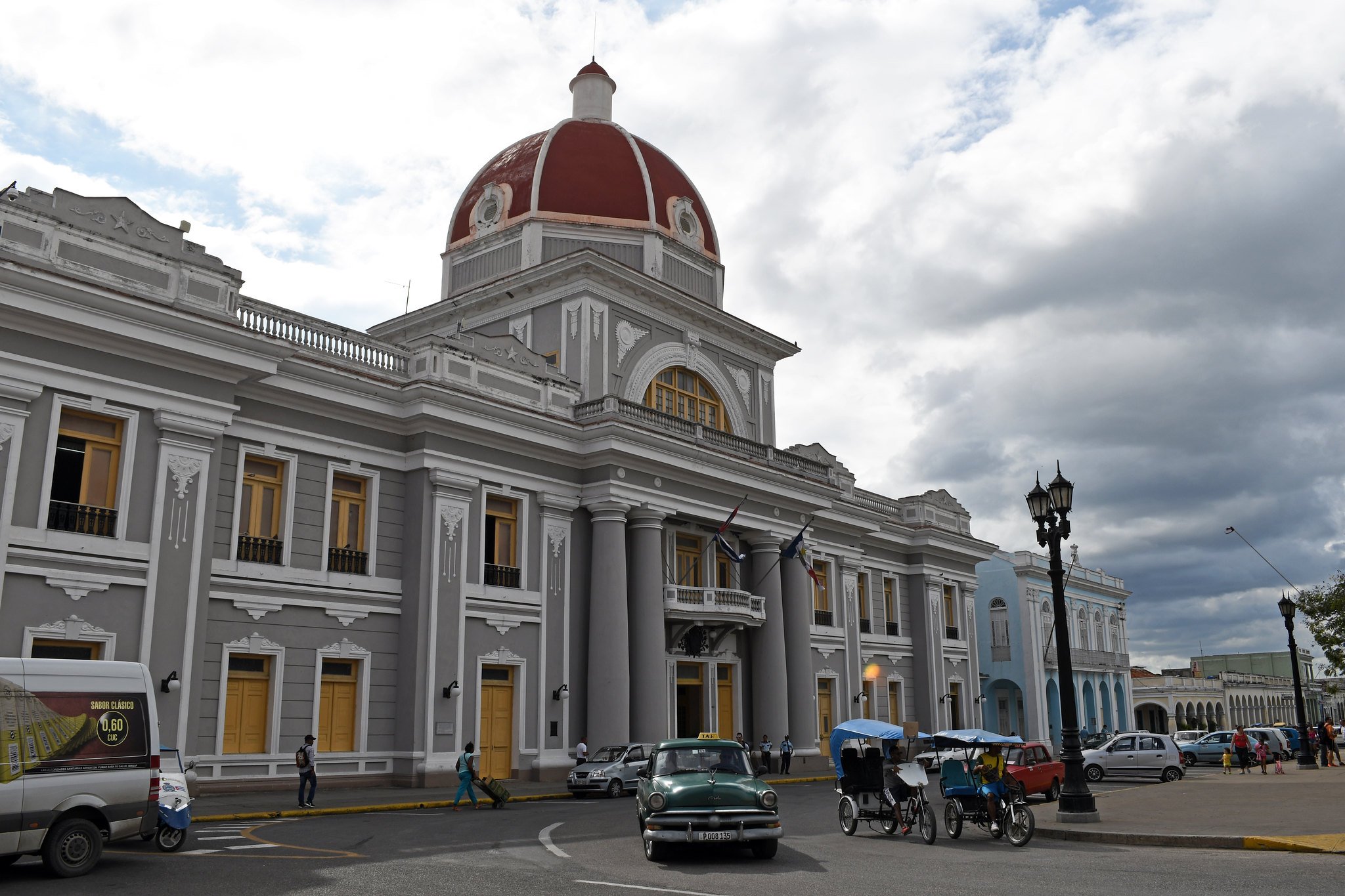 cienfuegos-parque-jose-marti-wadidestination.jpg