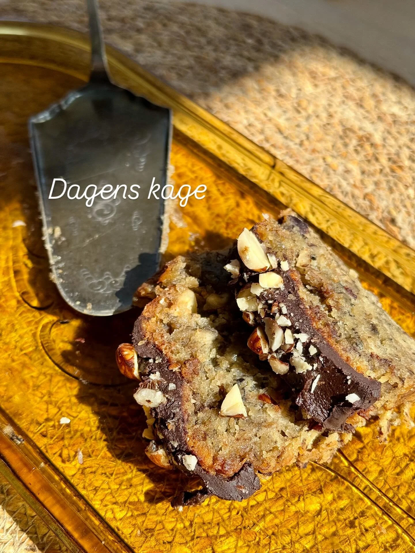 Dagens kage blev et bananbr&oslash;d bagt i airfryeren

Opskrift i link i bio 

#banankage #bananbr&oslash;d #dagenskage #bageglad #seniortiden #seniortiden.dk