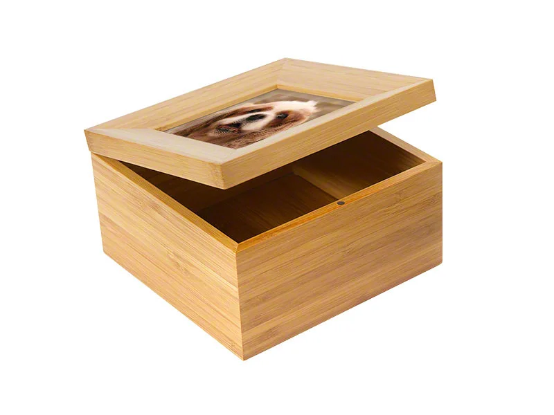 PETRIBUTES_TRIBUTE-BOX_02_PD.jpg