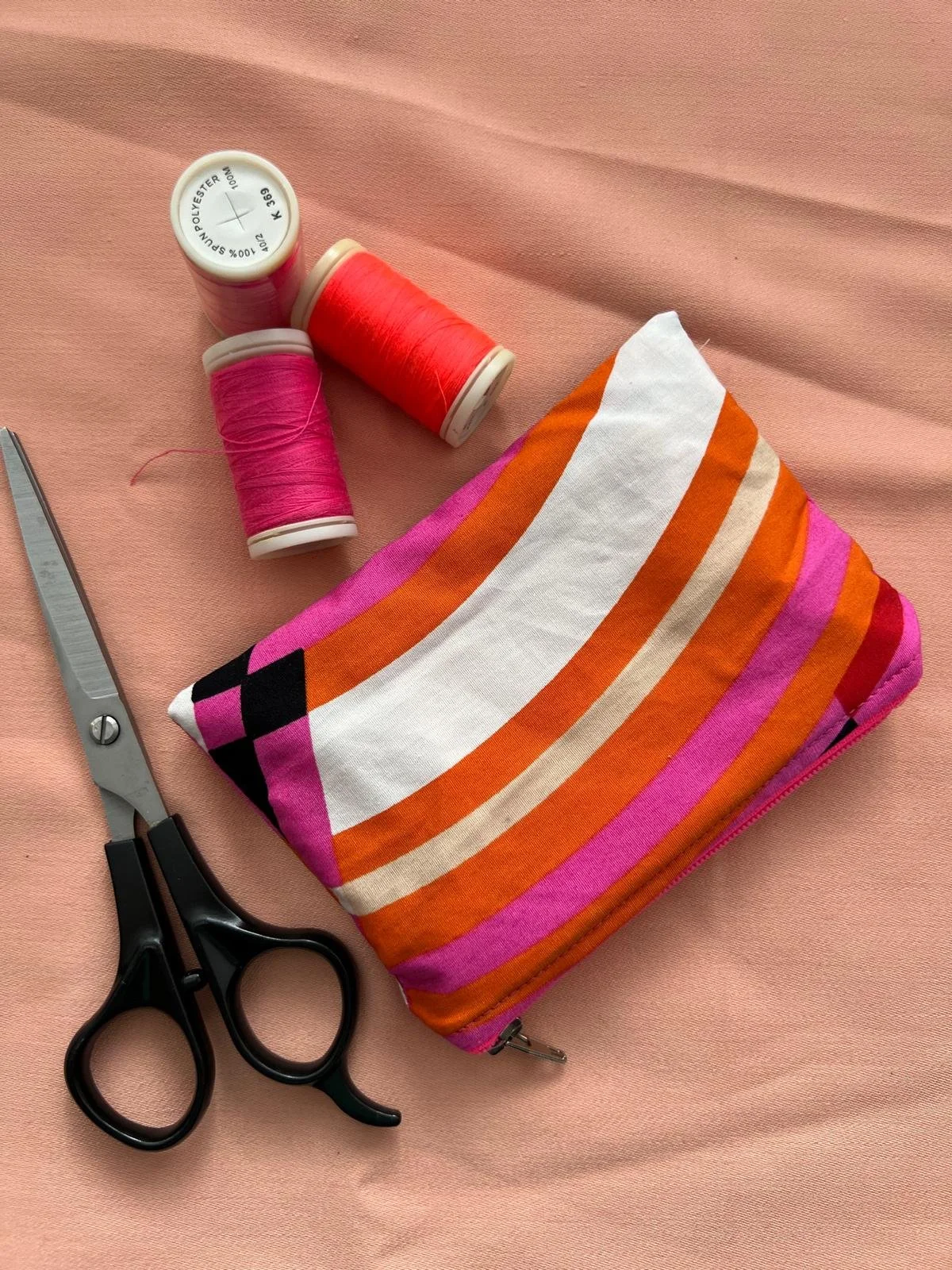 NIEUWE DATA: Etui of kussensloop leren naaien?