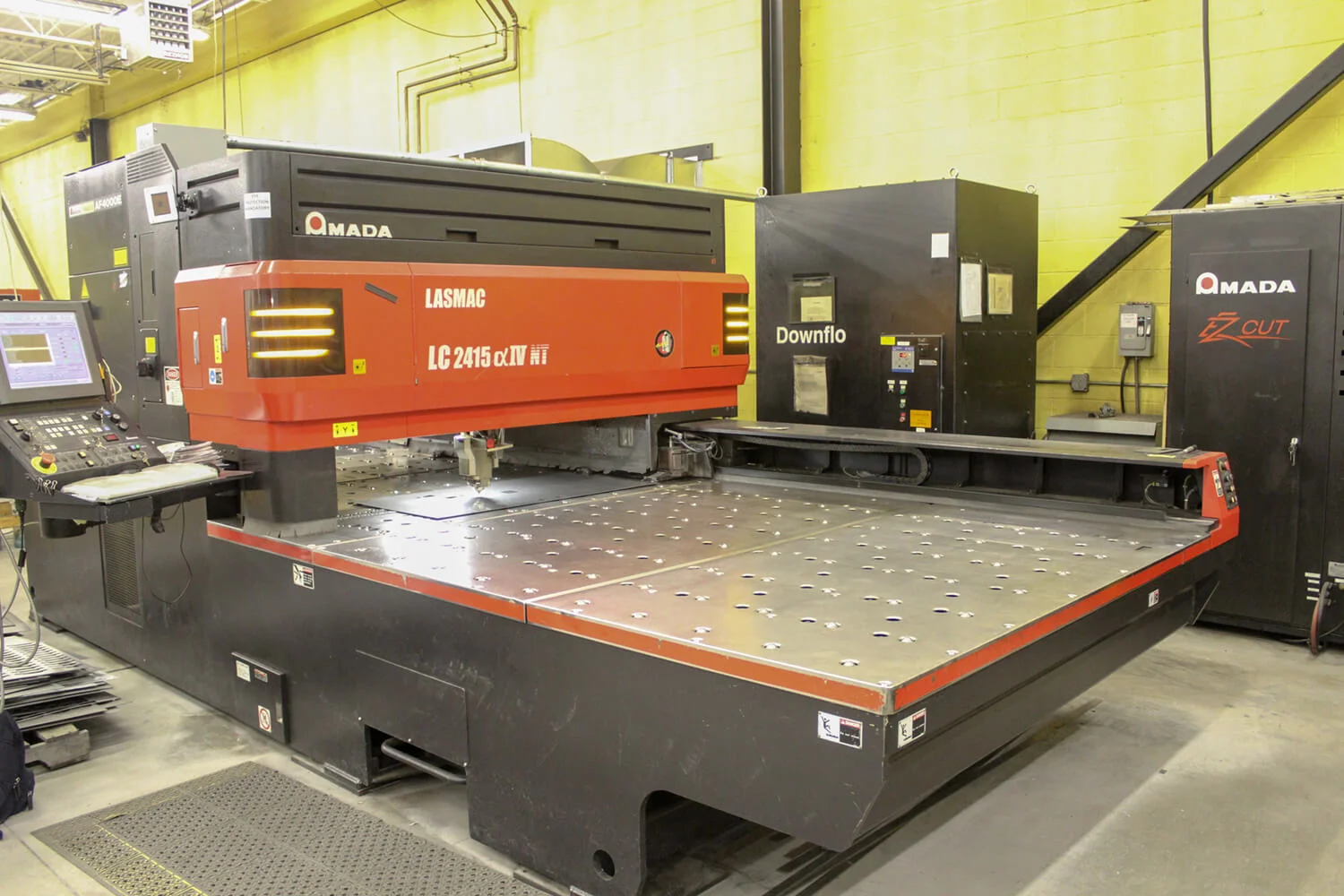 Laser Cutting Machine