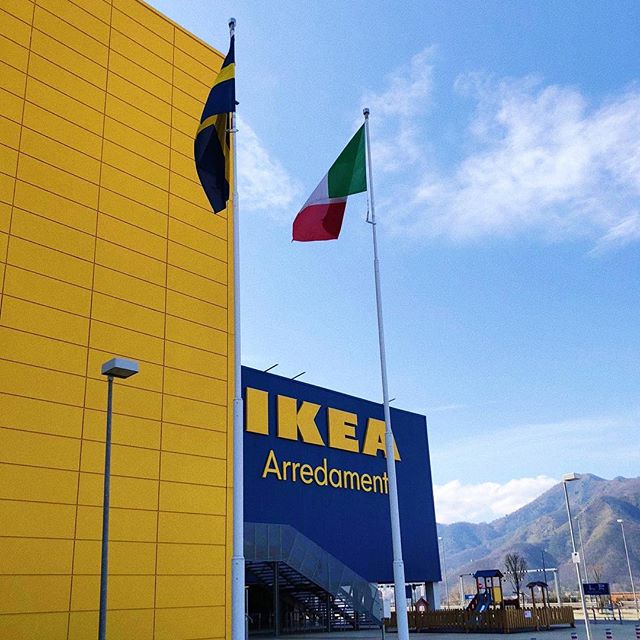 One month ago we moved from Sweden to Italy! Time flies and so much has happened with the B&amp;B! Still shopping here though😆Classic! #villatranquillabnb #southitaly #tyrrheniancoast #massadimaratea #ikea