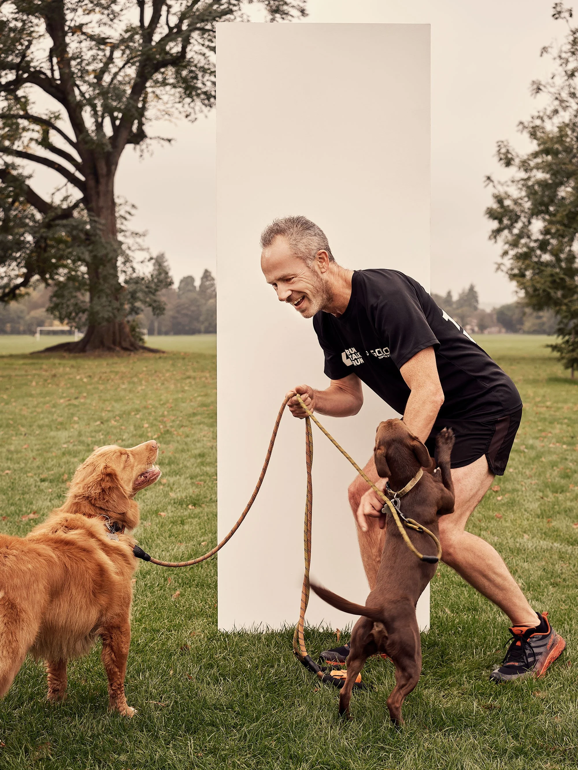 02-portrait-dogs-ParkRun-phillip-running-advertising.jpg