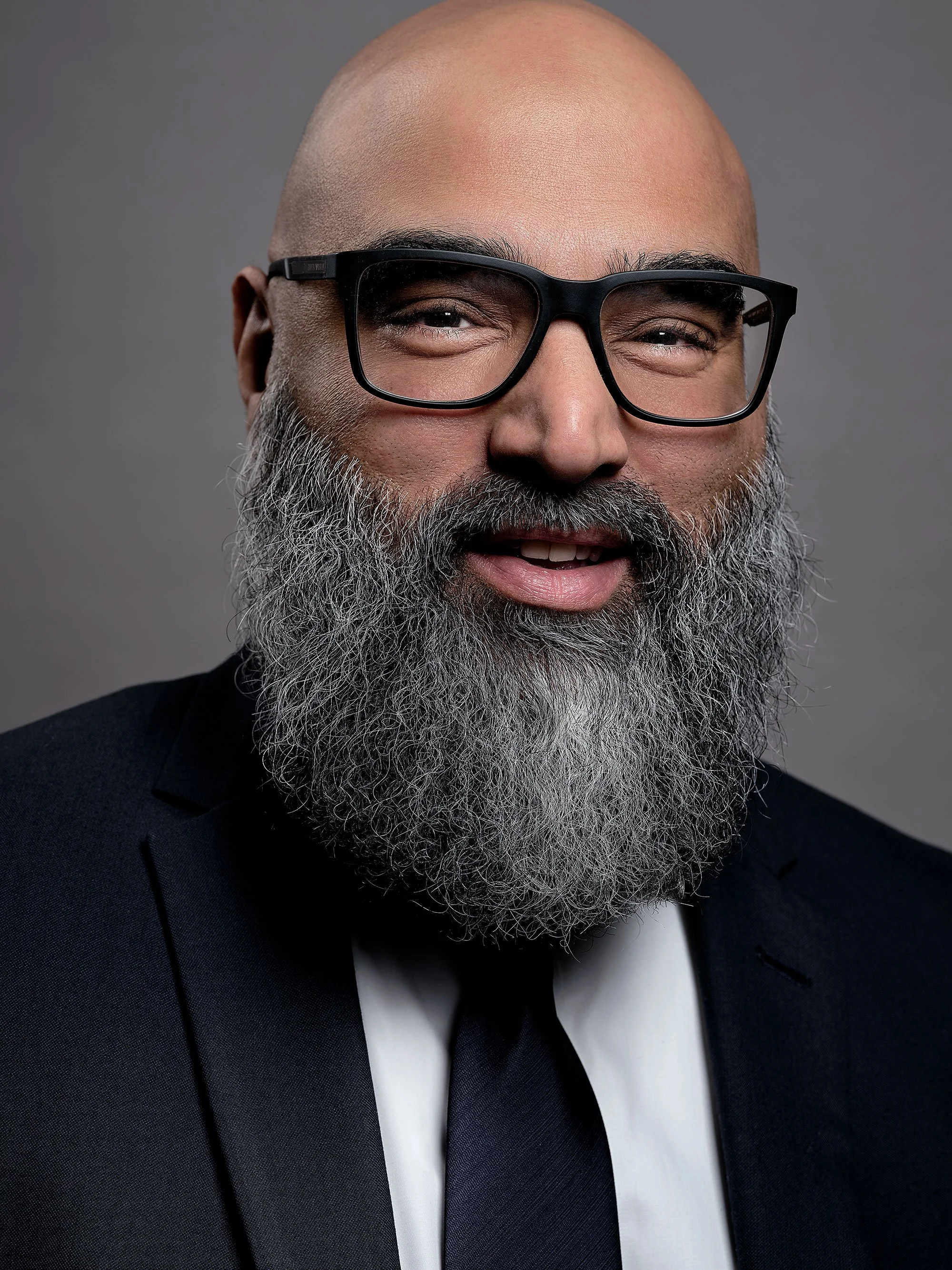 52-photographer-studio-portrait-waterman-London-City-Sharaz-Malik_190.jpg