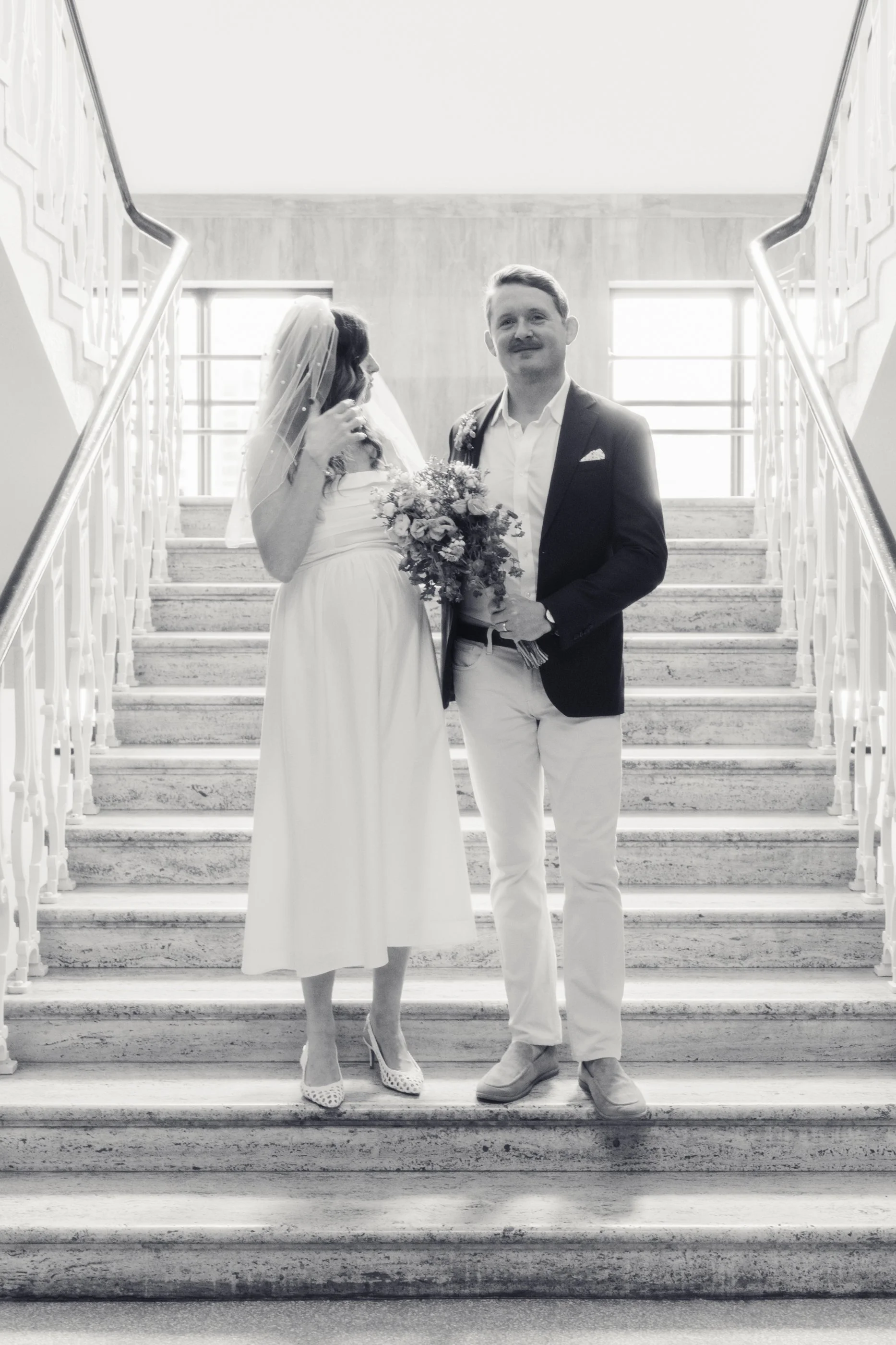 Love from Cathlin_Austin Texas Courthouse Wedding-19.jpg