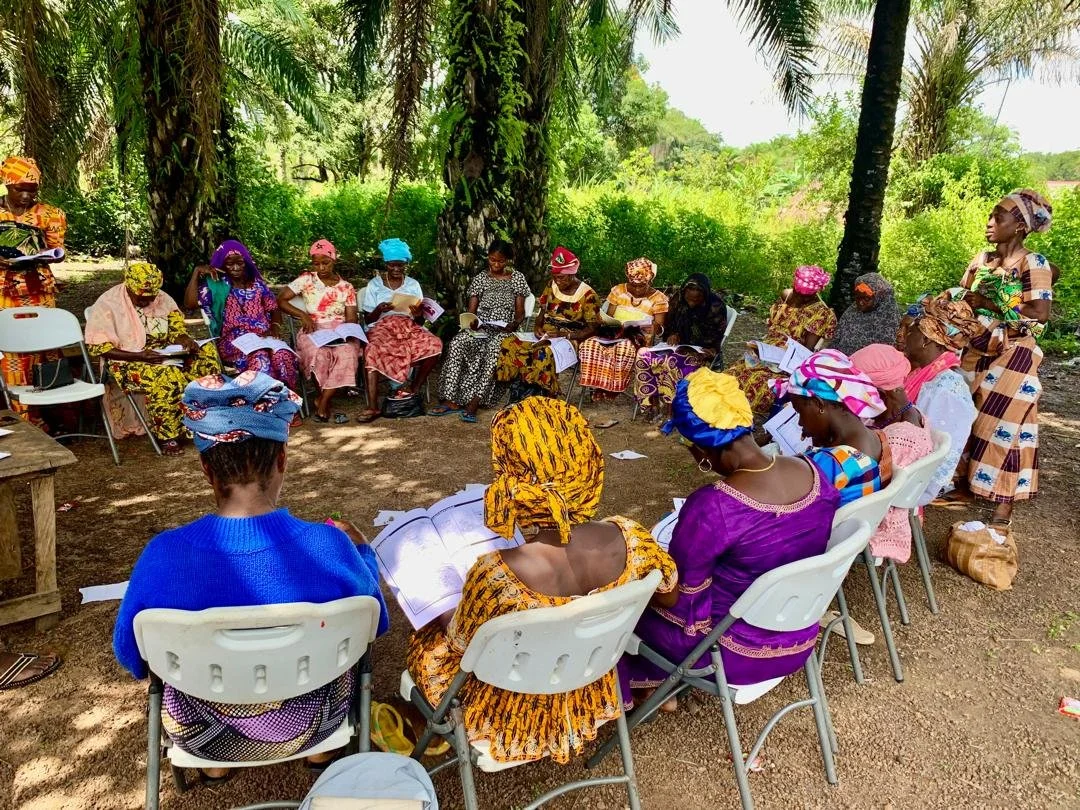 TT class group pic.jpeg