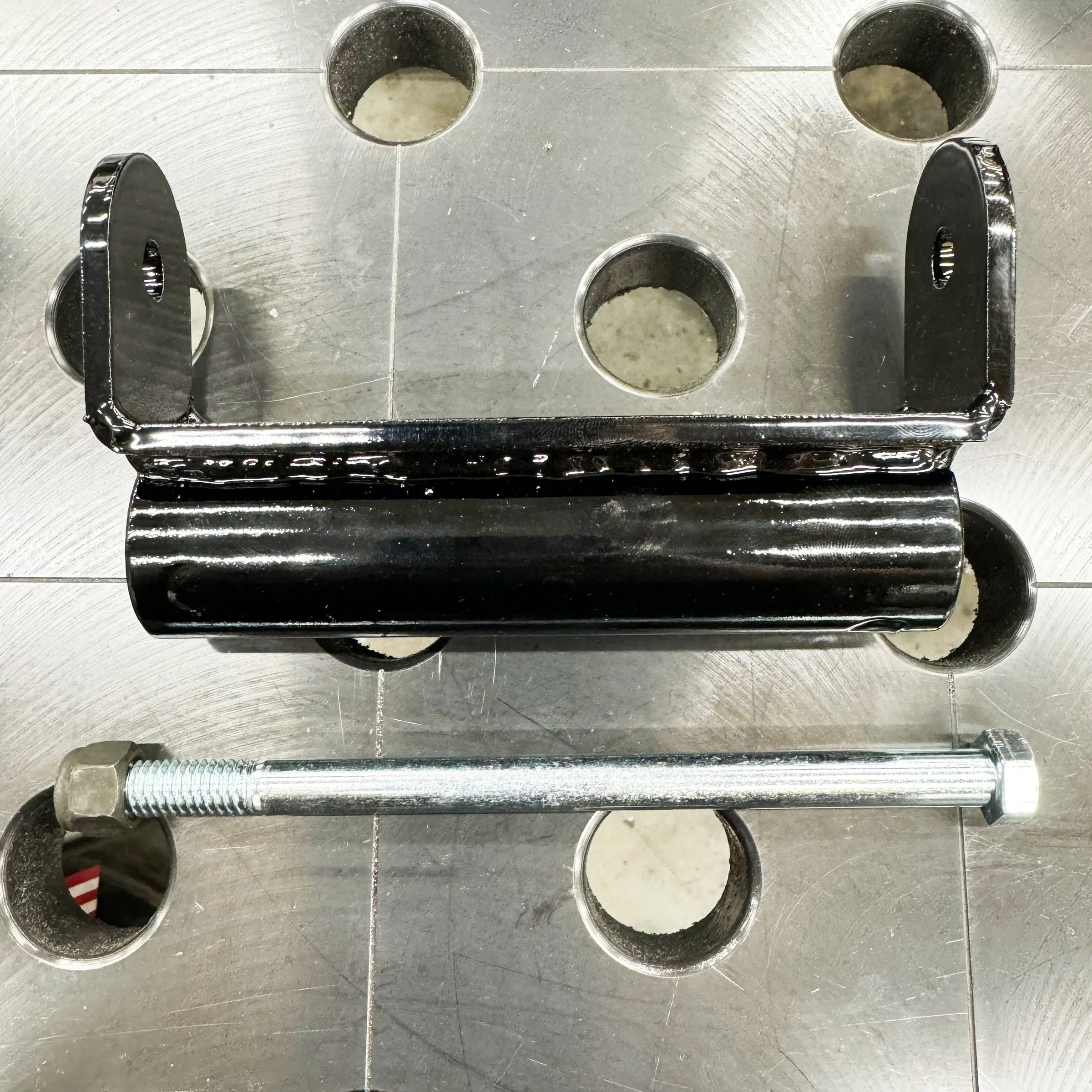 Coleman+B200RSV+Swing+Arm+Lift.webp