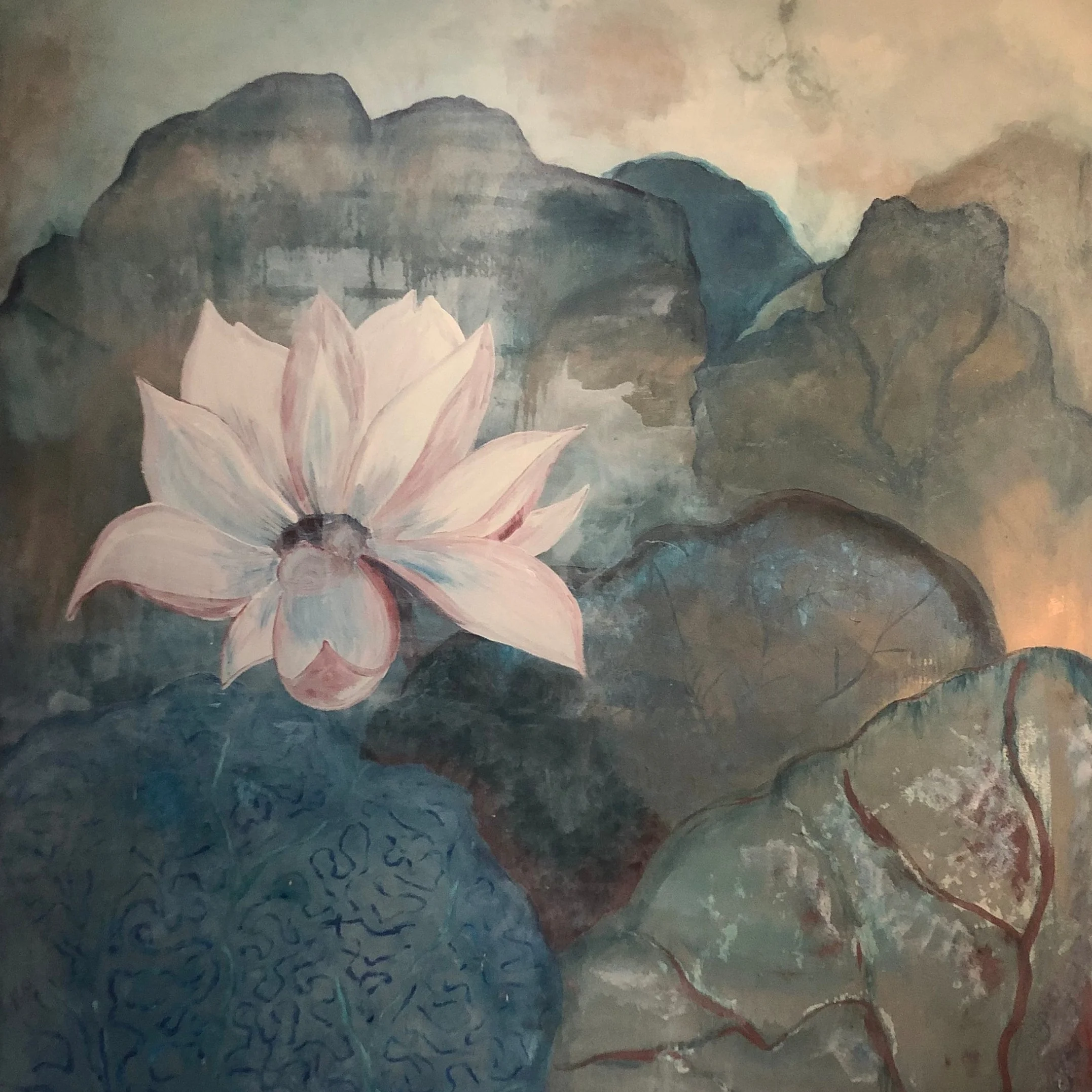 Large-Scale Art in Small Spaces