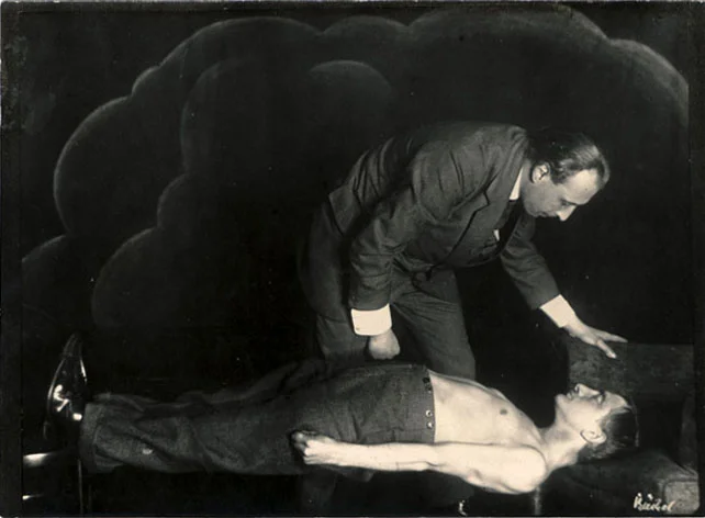 hypnose13_4346357997_o.jpg