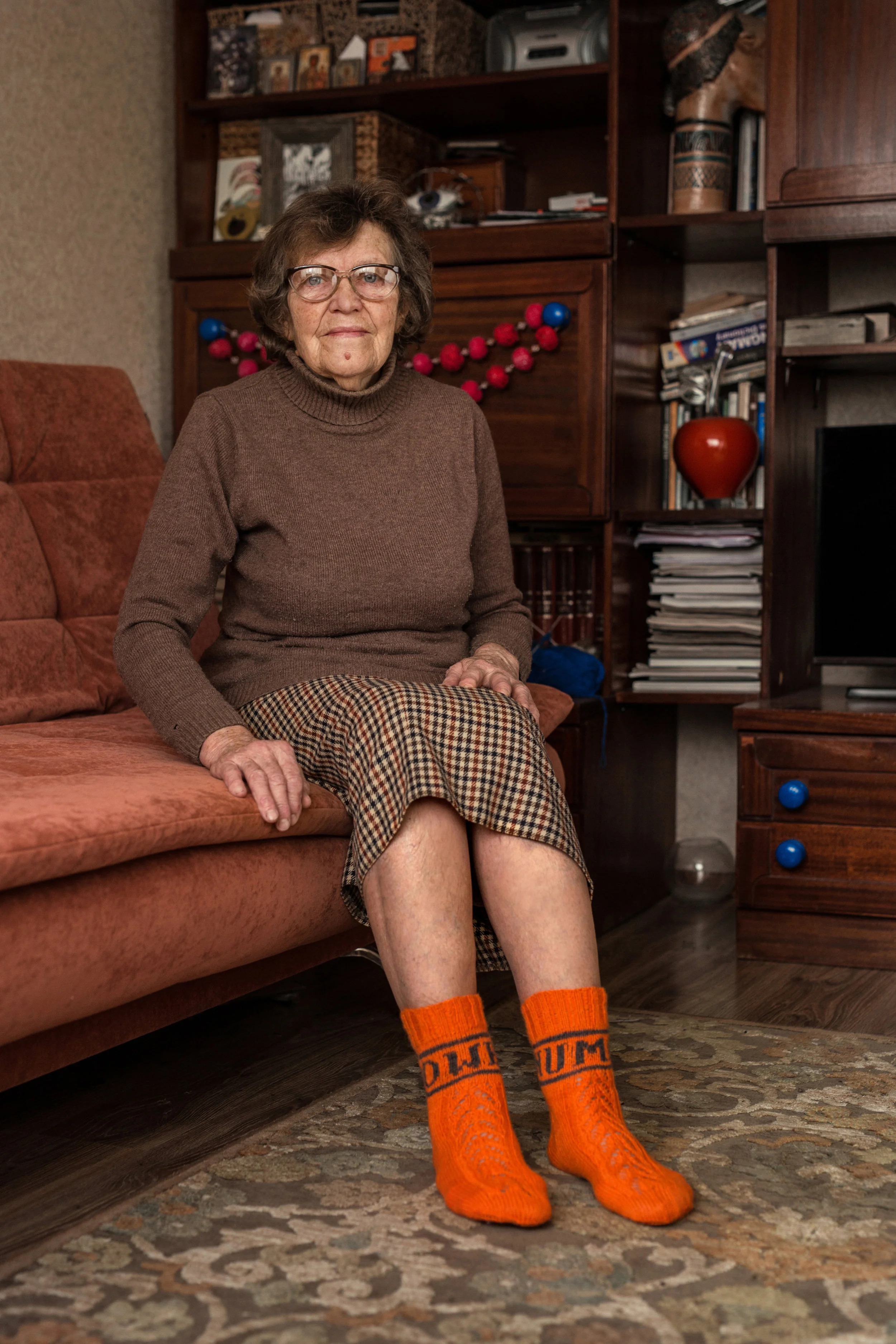 GENOVAITE “I started knitting as a small girl, but never learned professionally. After, I became an actual tailor. Now I’m 76 years old, and knitting is a way for me to relax. It enables me to remain active and come up with new, fun ideas.”