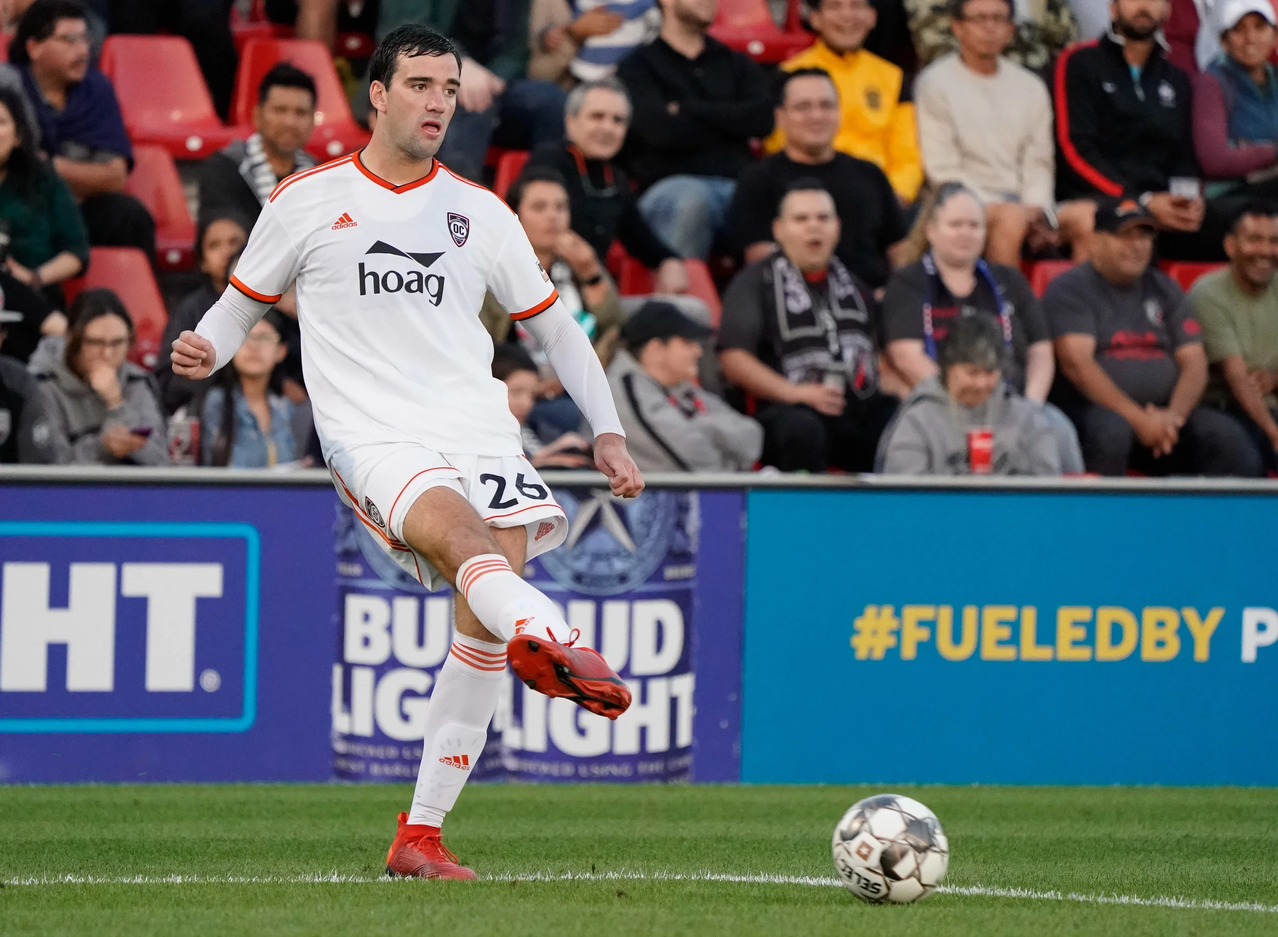 Orange County SC defender Walker Hume makes a pass in their 0-0 draw against San Antonio FC. | Photo courtesy of San Antonio FC.