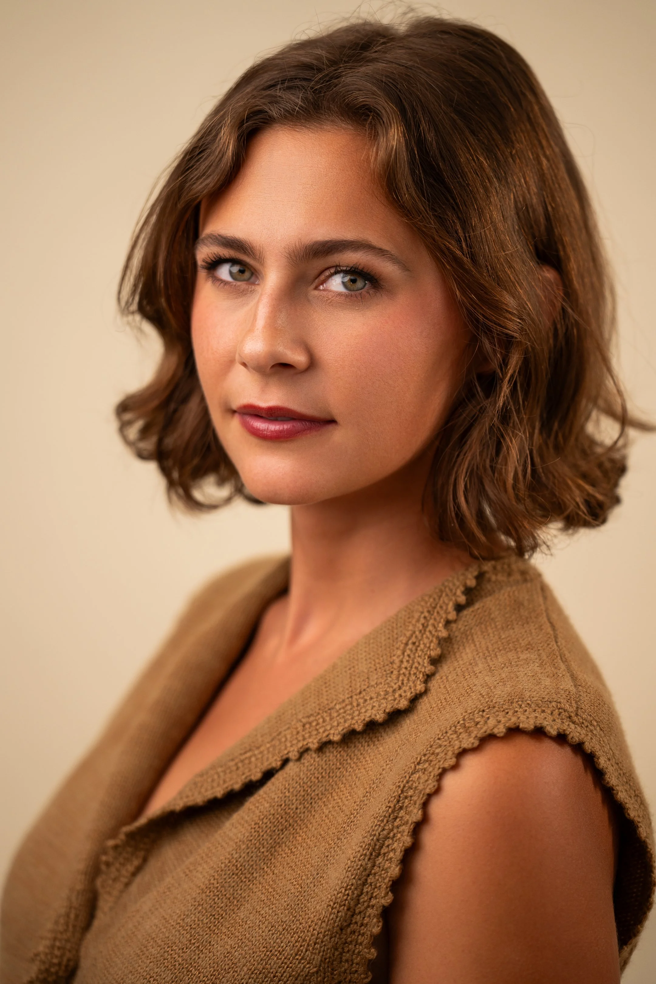 2025.10.07 - Hannah Monsour Photoshoot - 01070-Edit.jpg