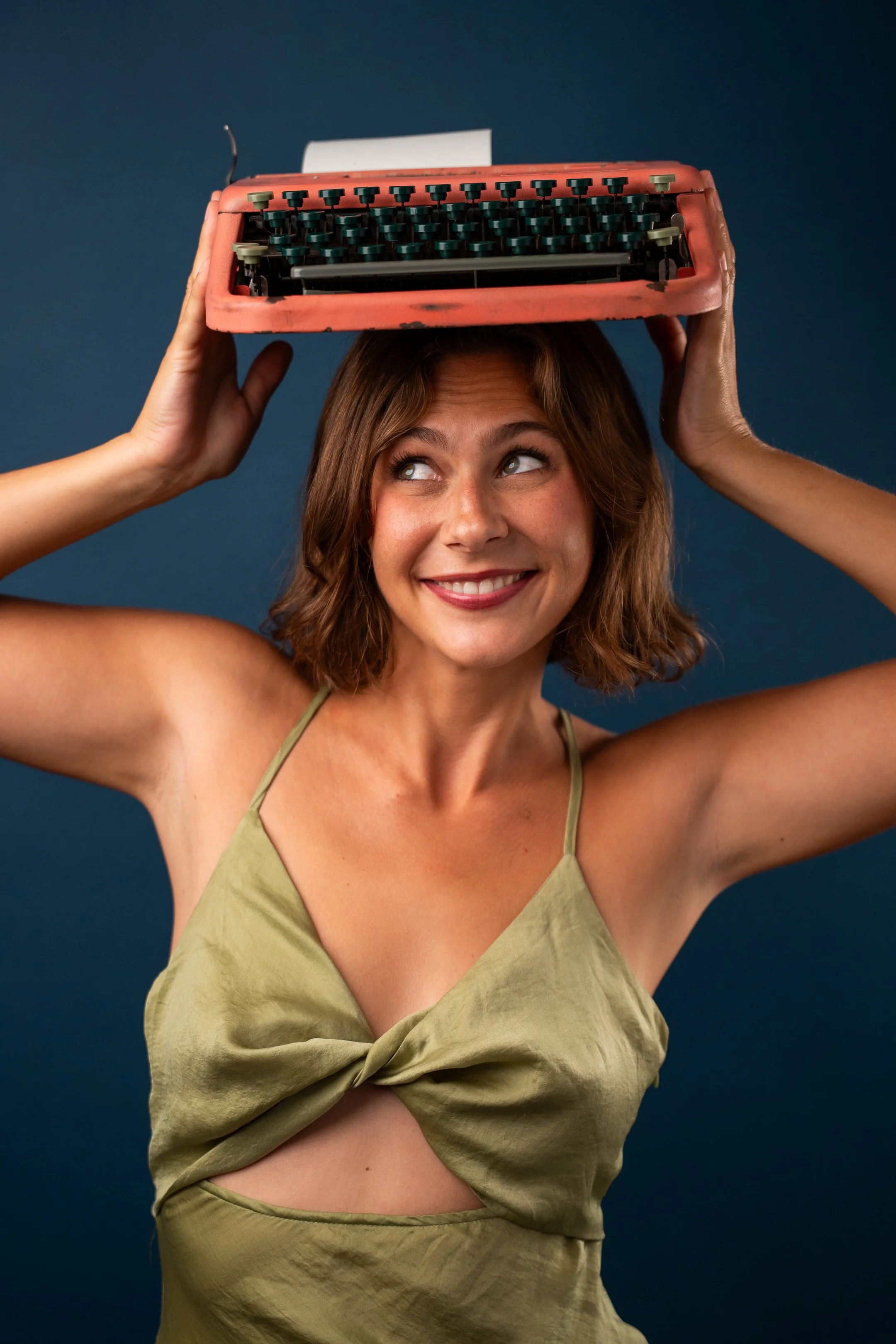 2025.10.07 - Hannah Monsour Photoshoot - 00827.jpg