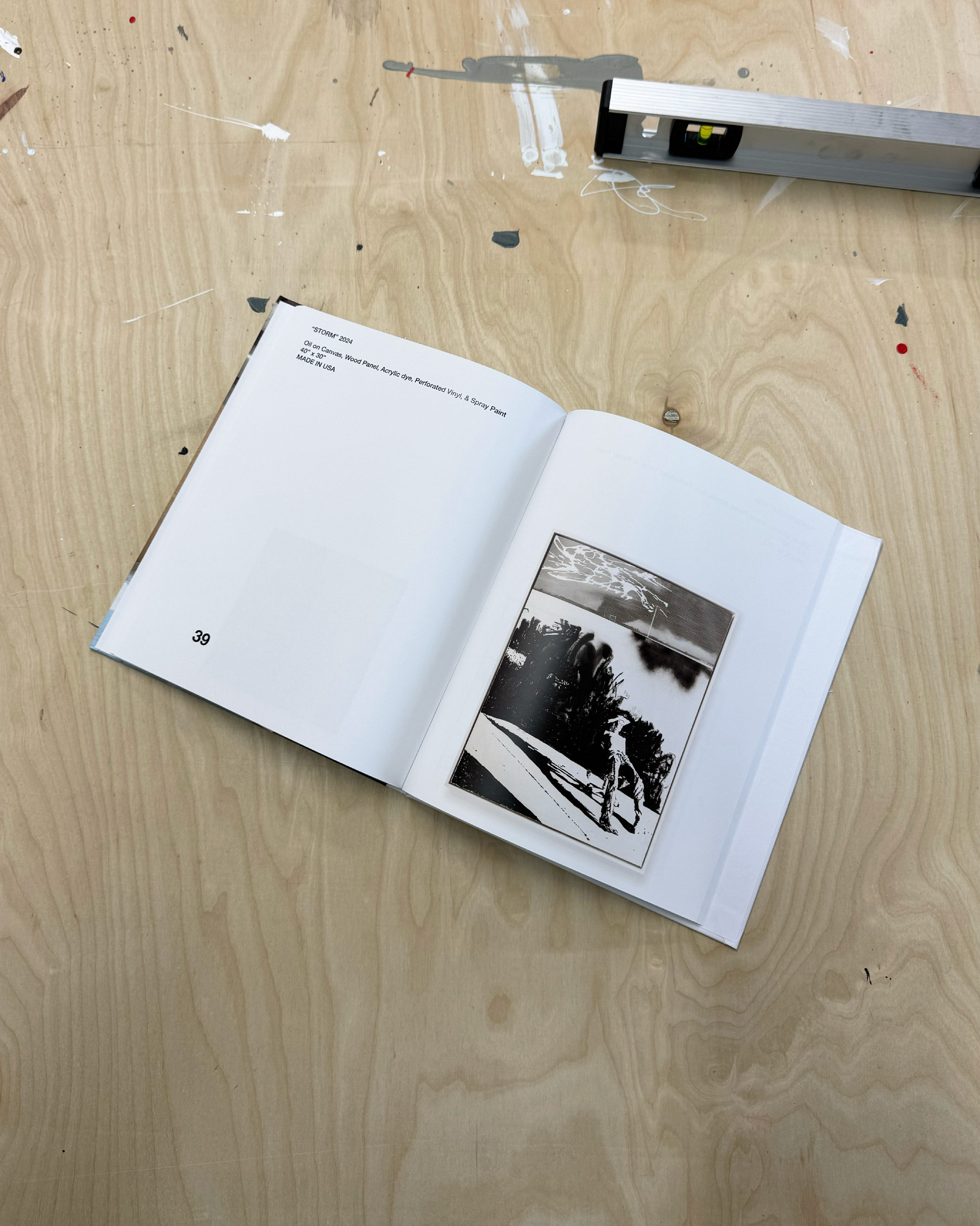 mawt.shop.web-colersmith.studio-book01-06.png