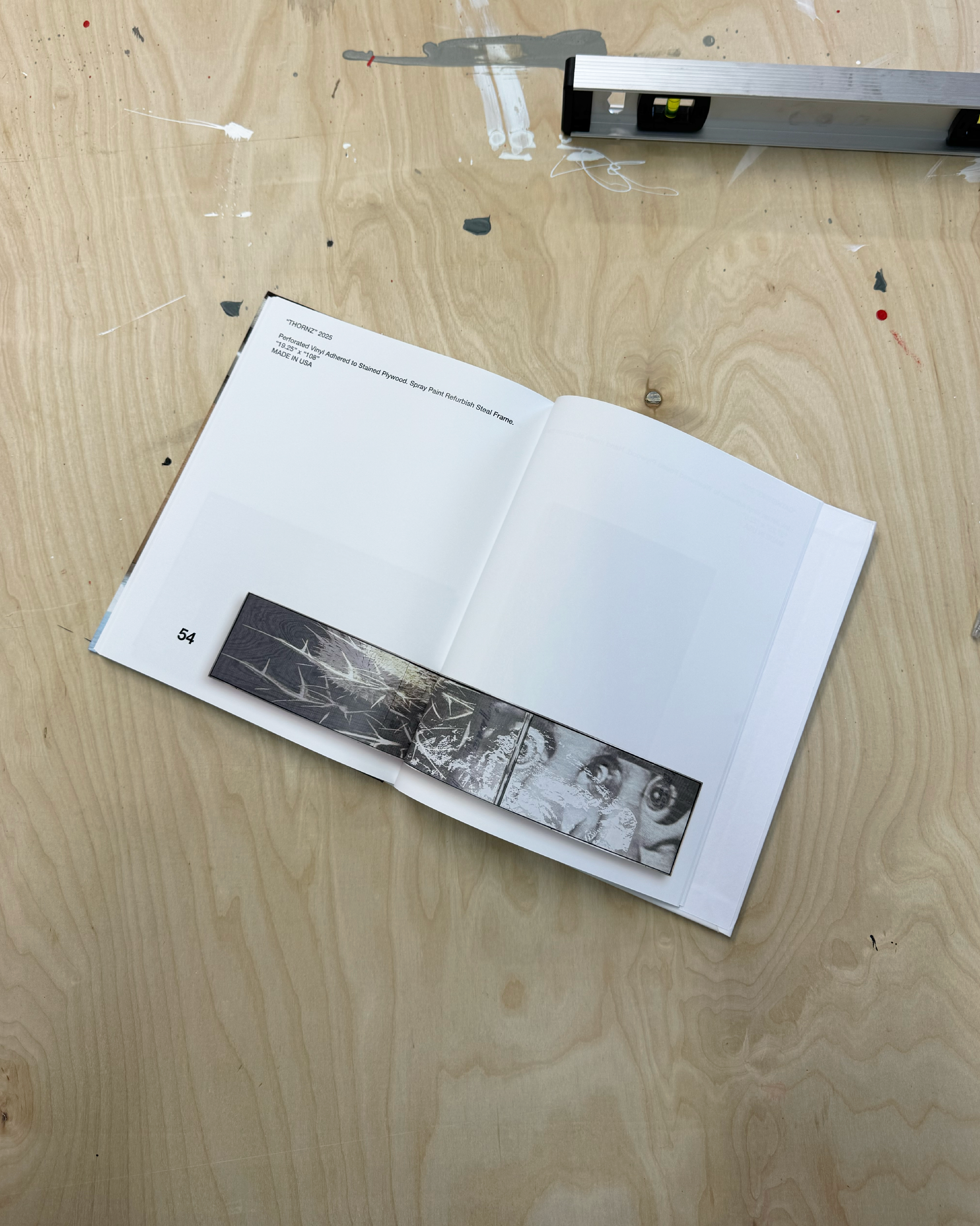 mawt.shop.web-colersmith.studio-book01-07.png