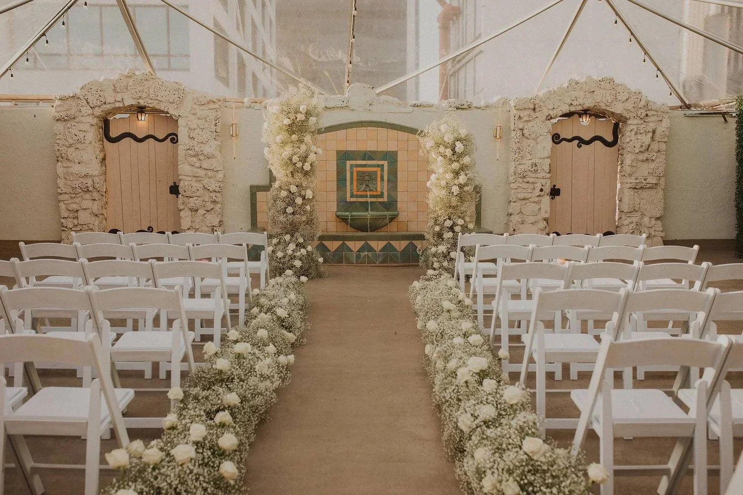How to Compare Wedding Venues Los Angeles Couples Keep Recommending