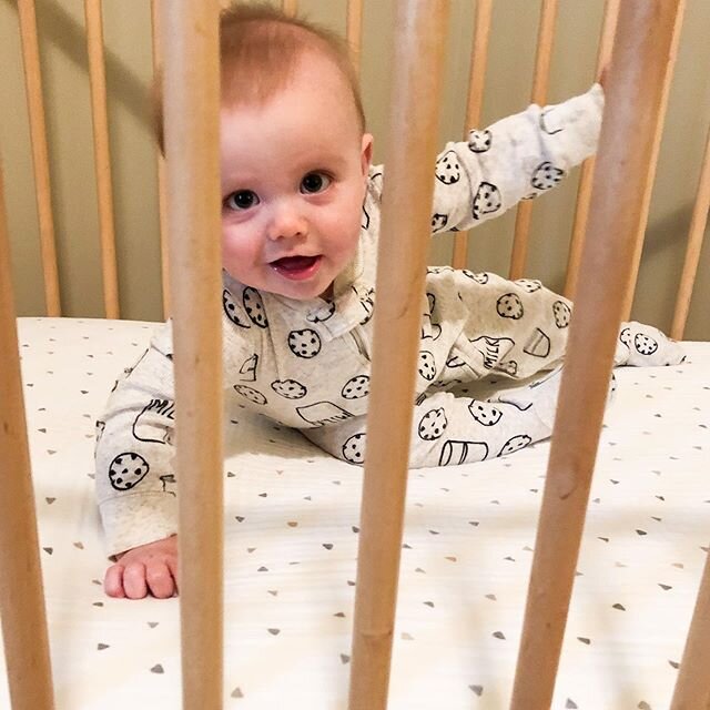 It is a big night in the Feltman household. Clark&rsquo;s crib has officially been lowered, and this moment was long overdue!
.
When your baby begins sitting up, typically around 5-8 months, the crib needs to be lowered. Clark *may or may not* have b