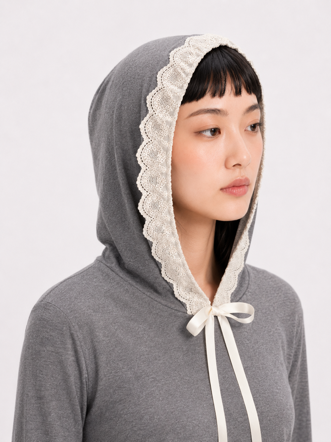 currant-hoodie-detail.png