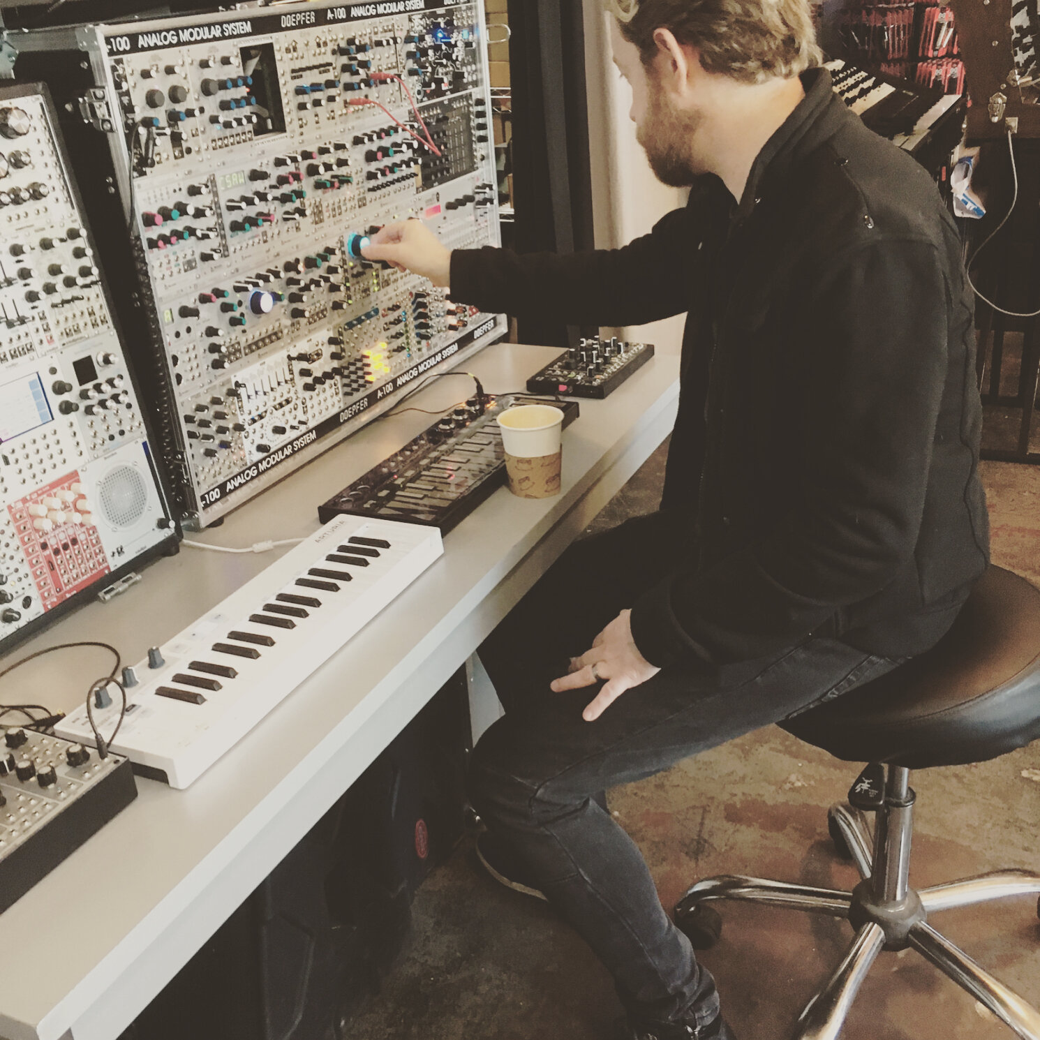 No patch cables, no problem!  What a great synth shop 👍🤖 #switchedonaustin
