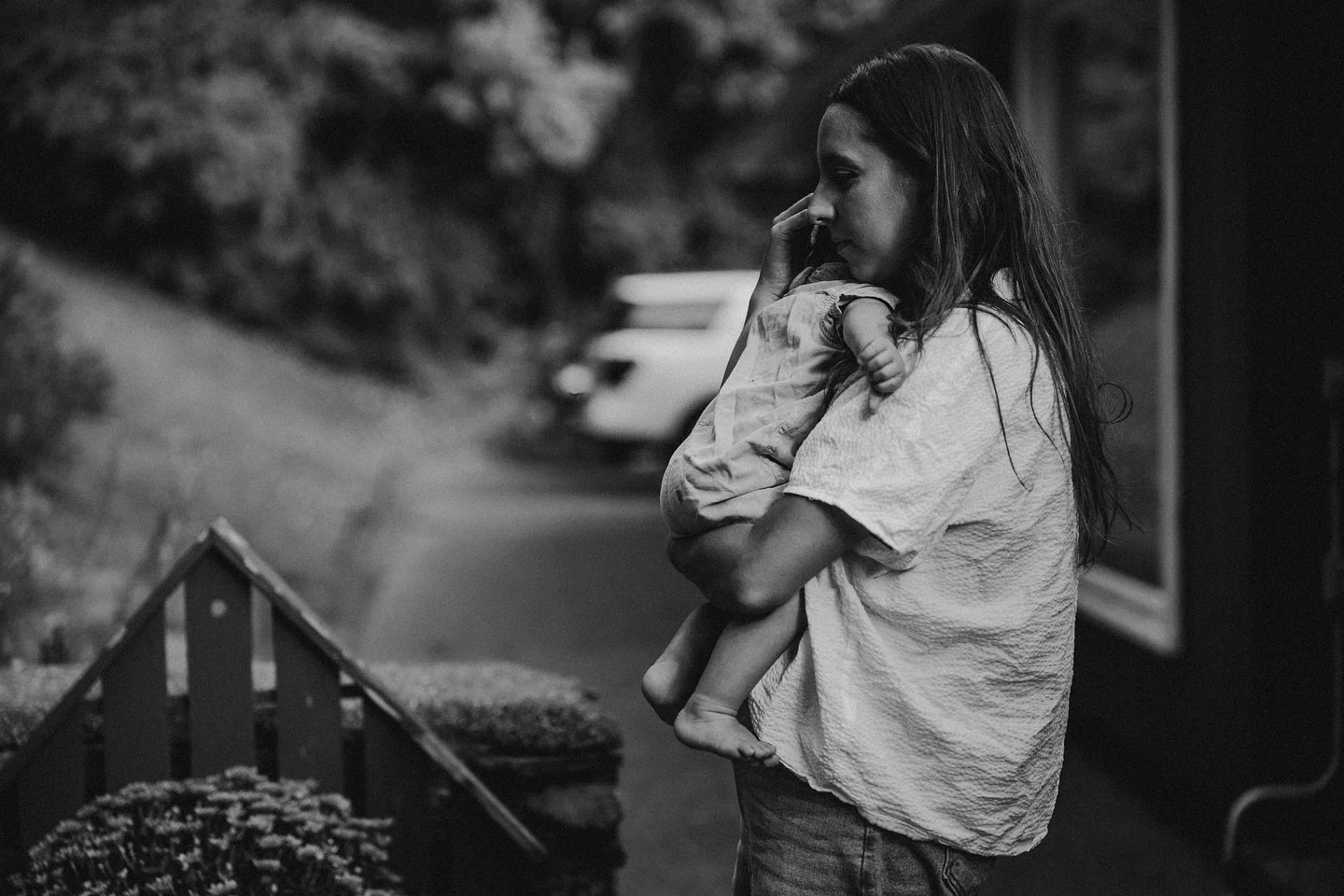 When I was on deployment in the Marines Corps, I remember seeing this one Sergeant Major almost every day in the gym while I was on the USS Iwo Jima. He ran with a weighted assault pack, on an extremely inclined treadmill in a full sprint for looong