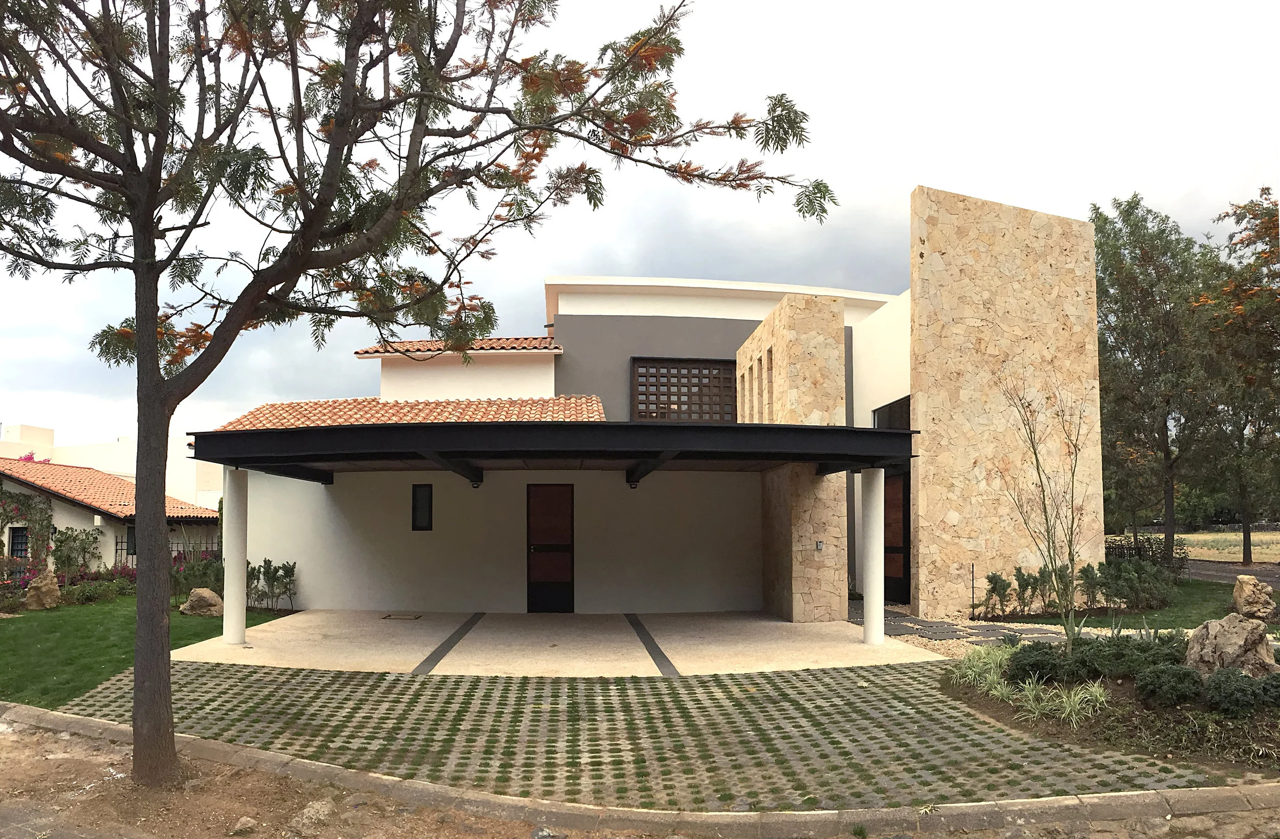 01_Principal Frontal.jpg