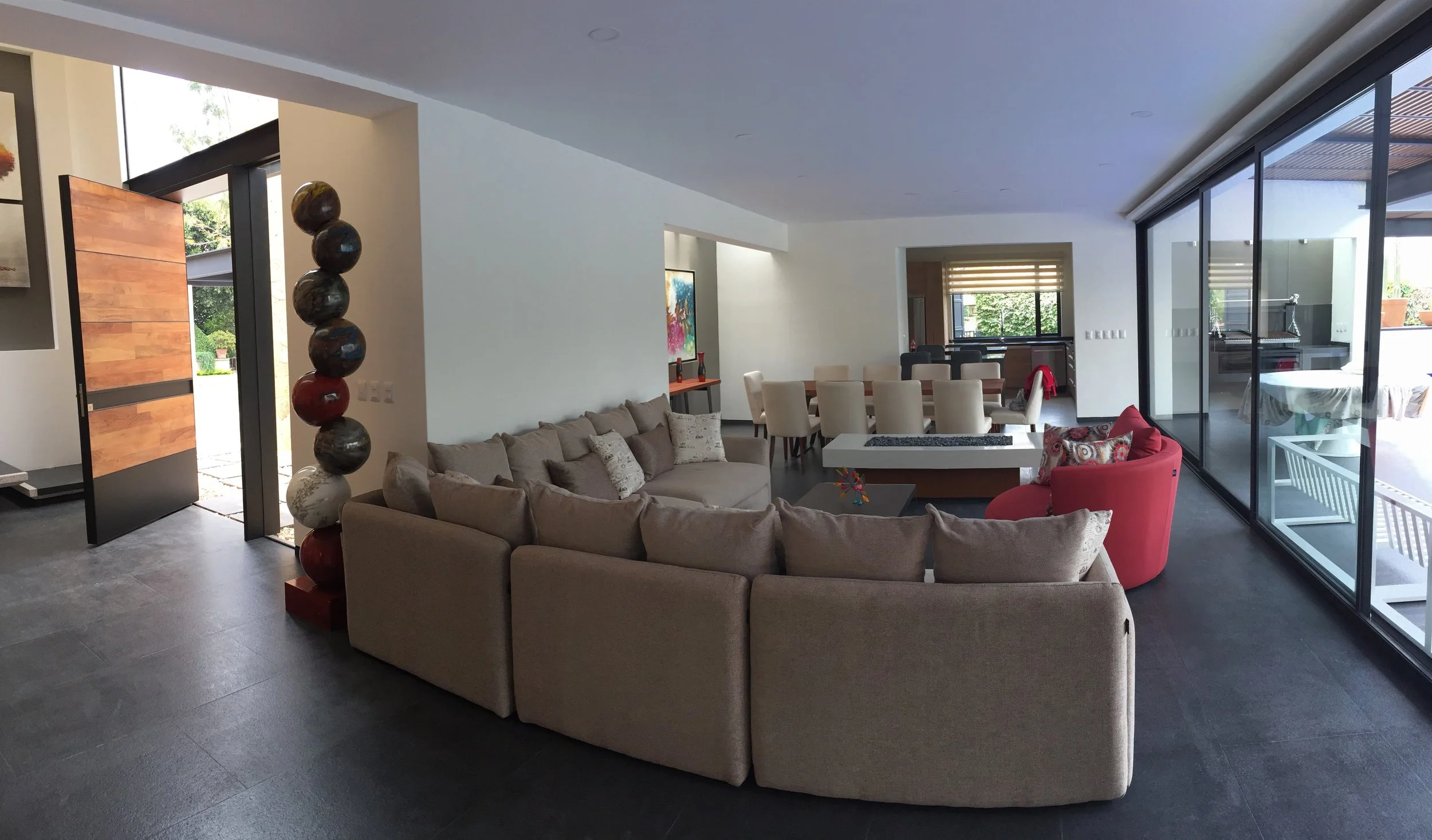 07_Living Room.jpg