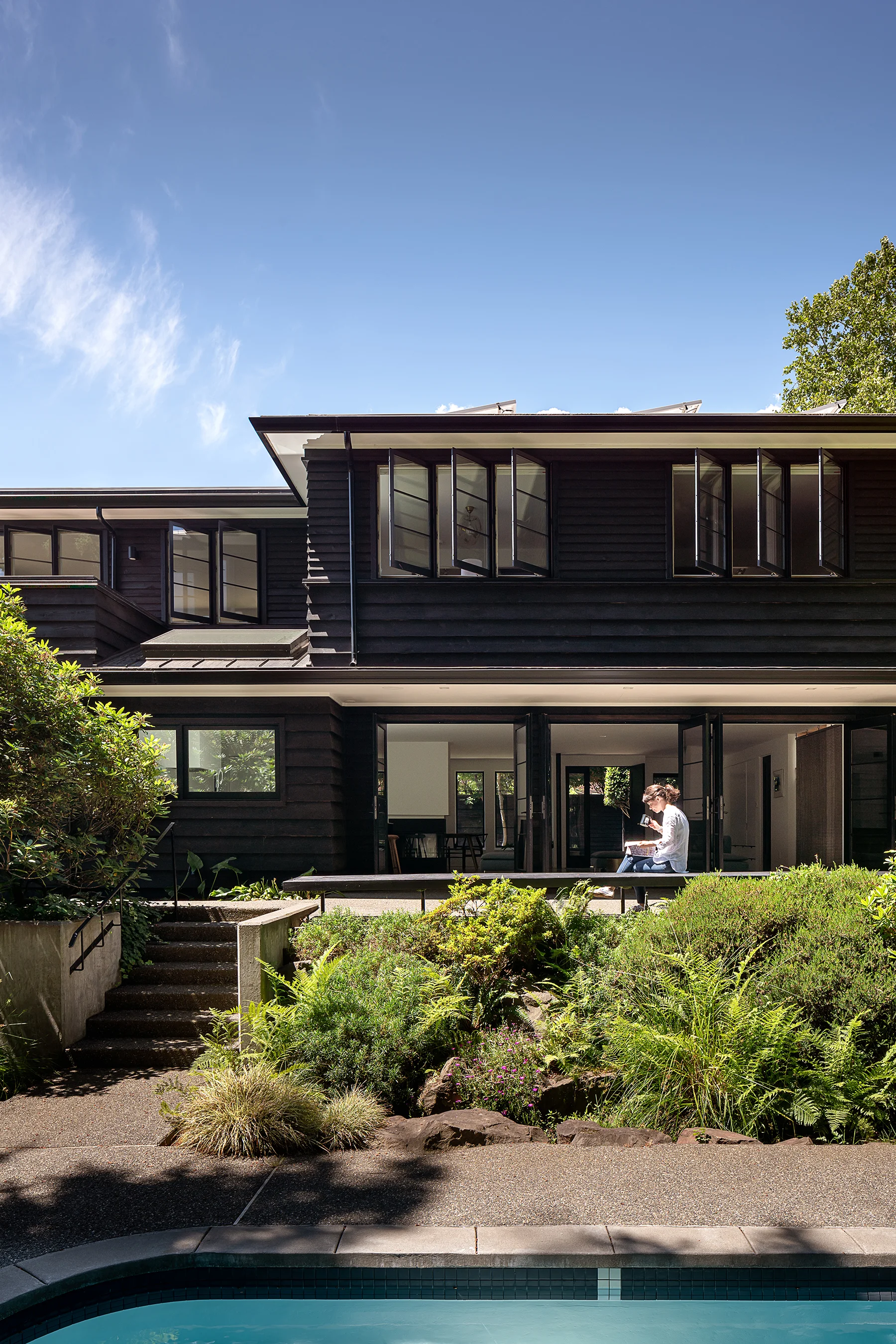DuHamelArchitecture_HorizontalHouse_Garden.jpg