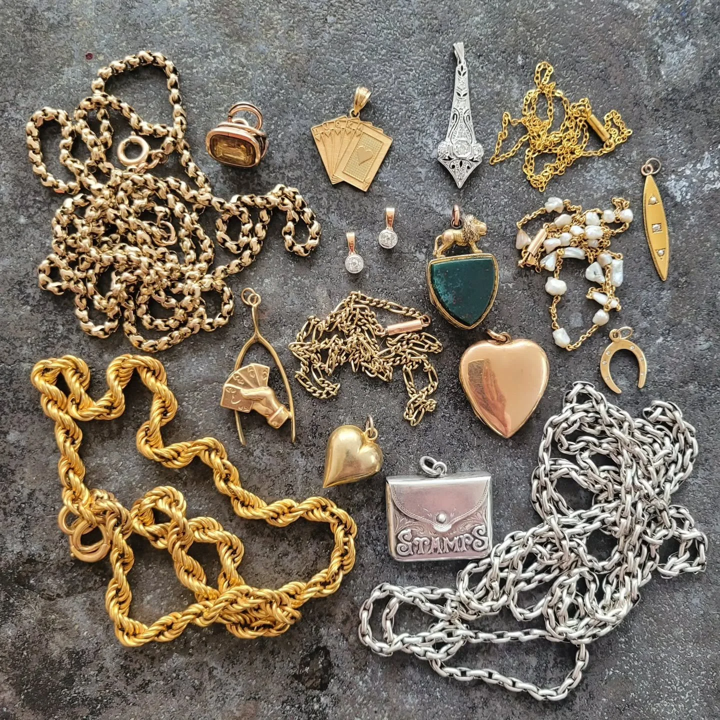 Chains and pendants. Definitely my biggest sellers. I love the variety here, the metals, the shapes, the textures, if I could wear it all at once I would! All currently available. 

#antiquechain #goldchain #longguard #oldcutdiamond #ropechain #heart