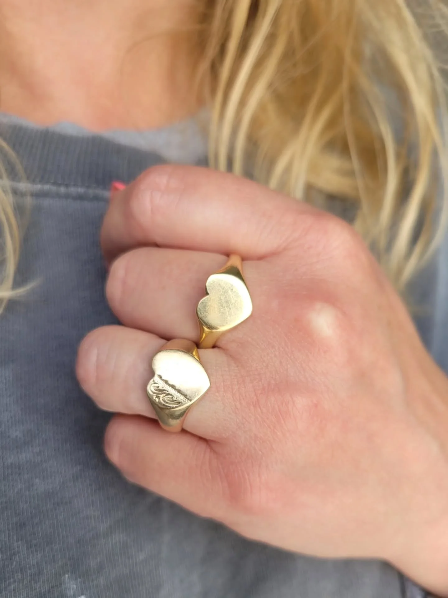 Not one, but two hearts. One 18ct, simple and refined, and one 9ct, engraved and deliciously chunky. Which one is yours?