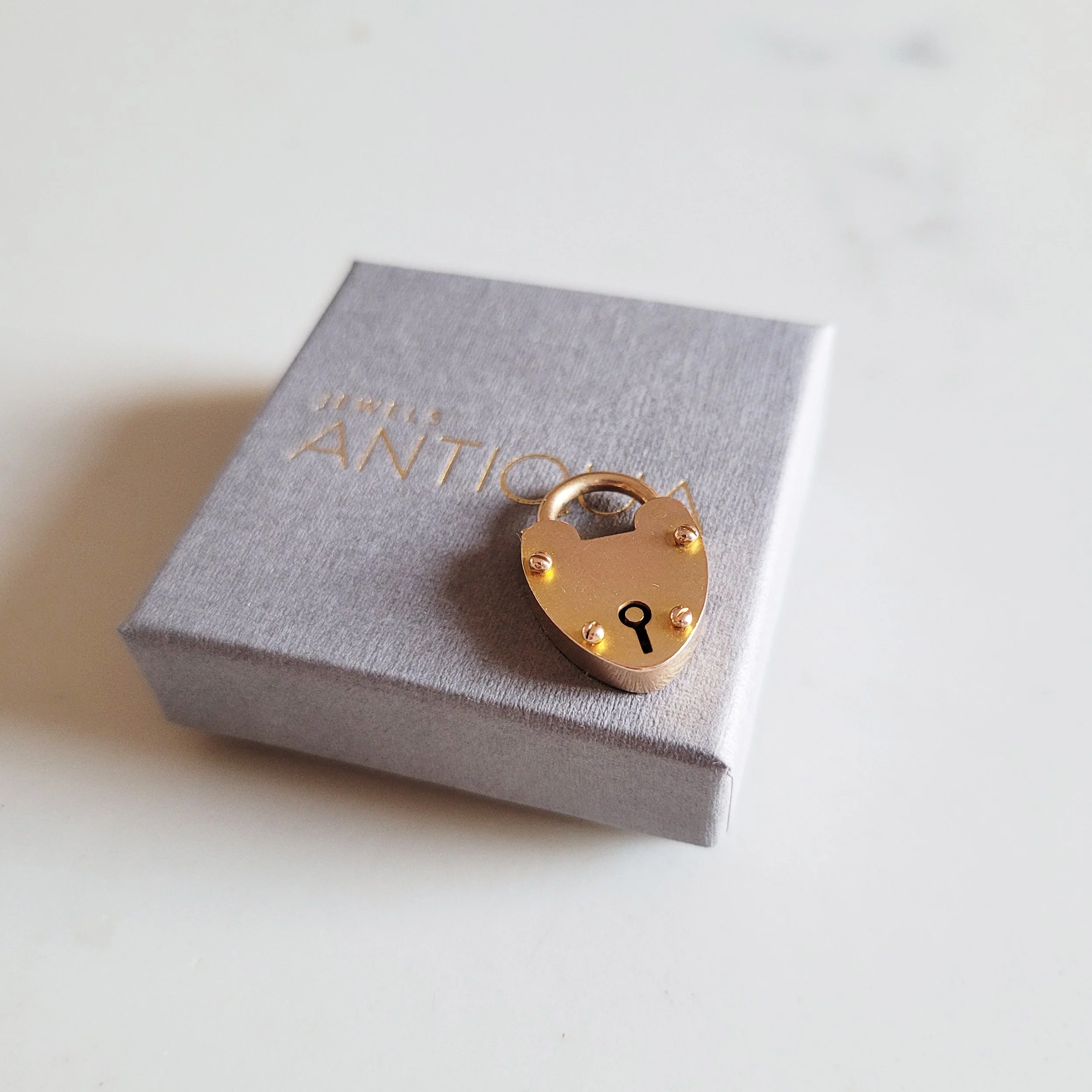 Antique 18ct Gold Heart Padlock