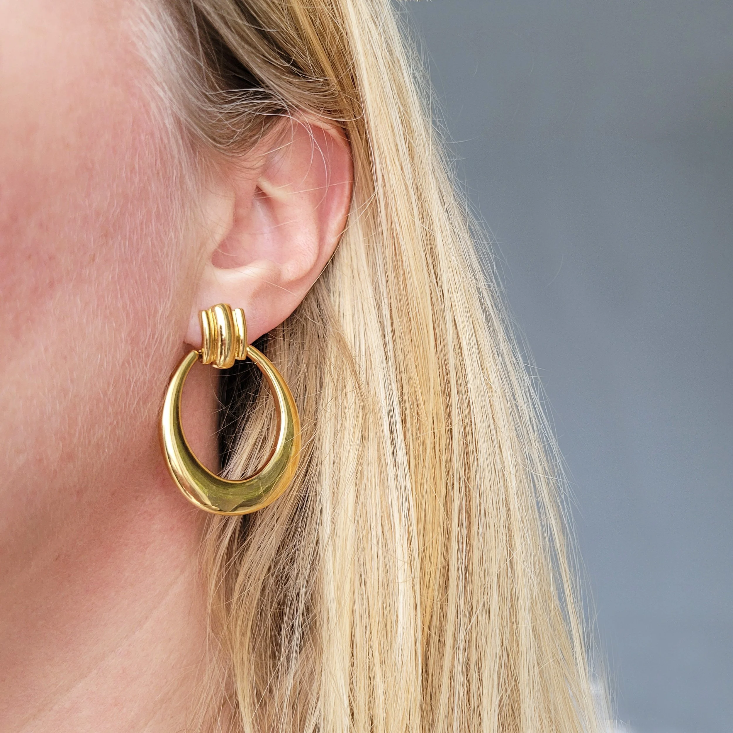 Fabulous Vintage 18ct Gold 'Door Knocker' Hoop Earrings