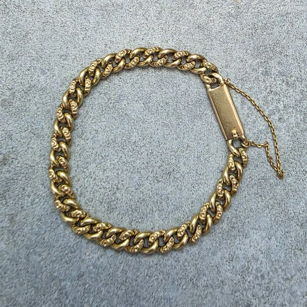 Victorian 18ct Gold 'Night & Day' Curb Link Bracelet
