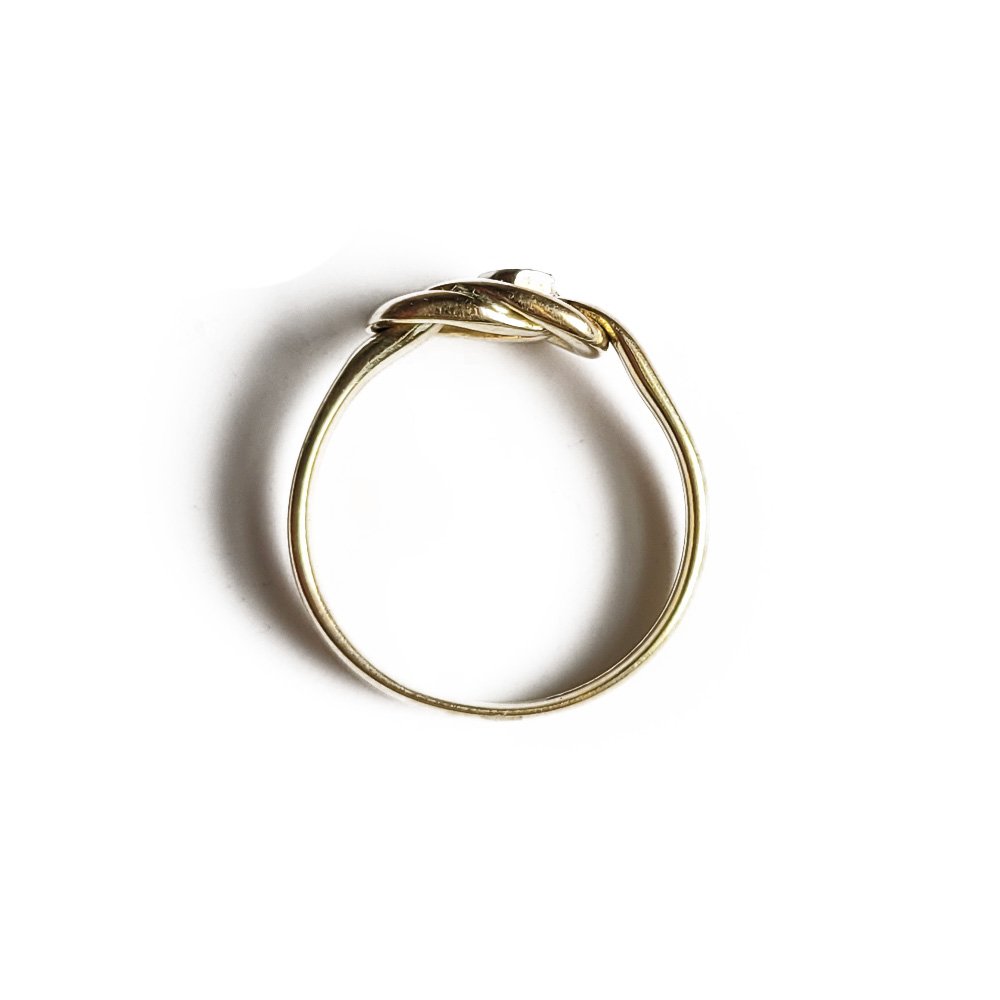 Victorian 15ct Gold Lover's Knot Ring