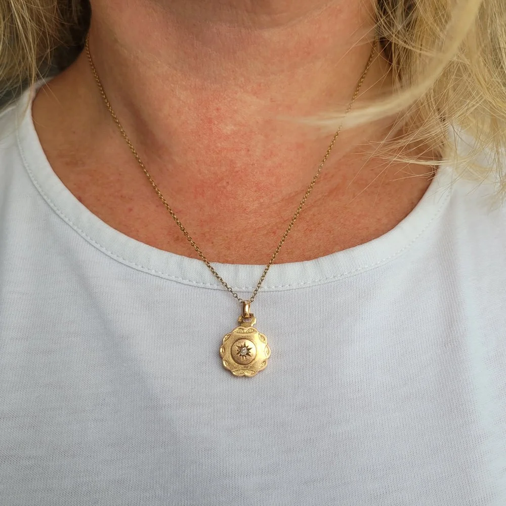 Antique French 18ct Gold & Diamond 'Flower' Pendant