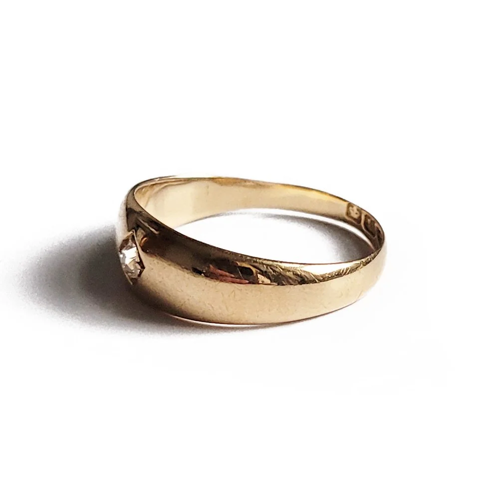 Victorian Diamond Flush Set 18ct Gold Band