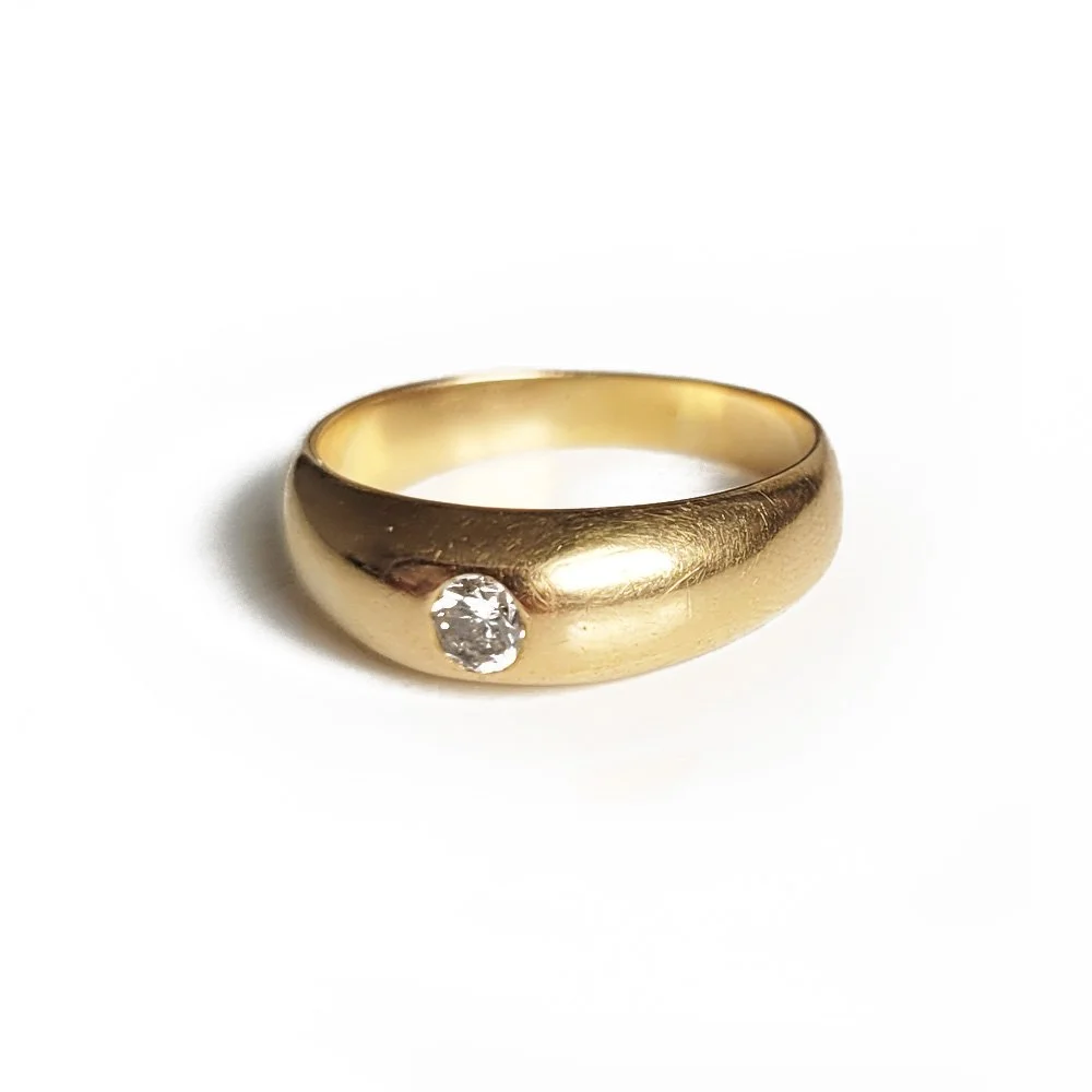 Antique 18ct Gold & Diamond Flush Set Ring
