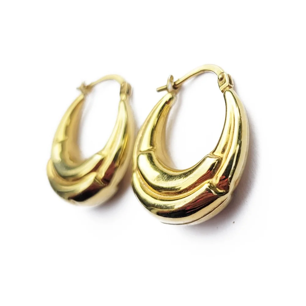 Vintage 18ct Gold Crescent Hoop Earrings