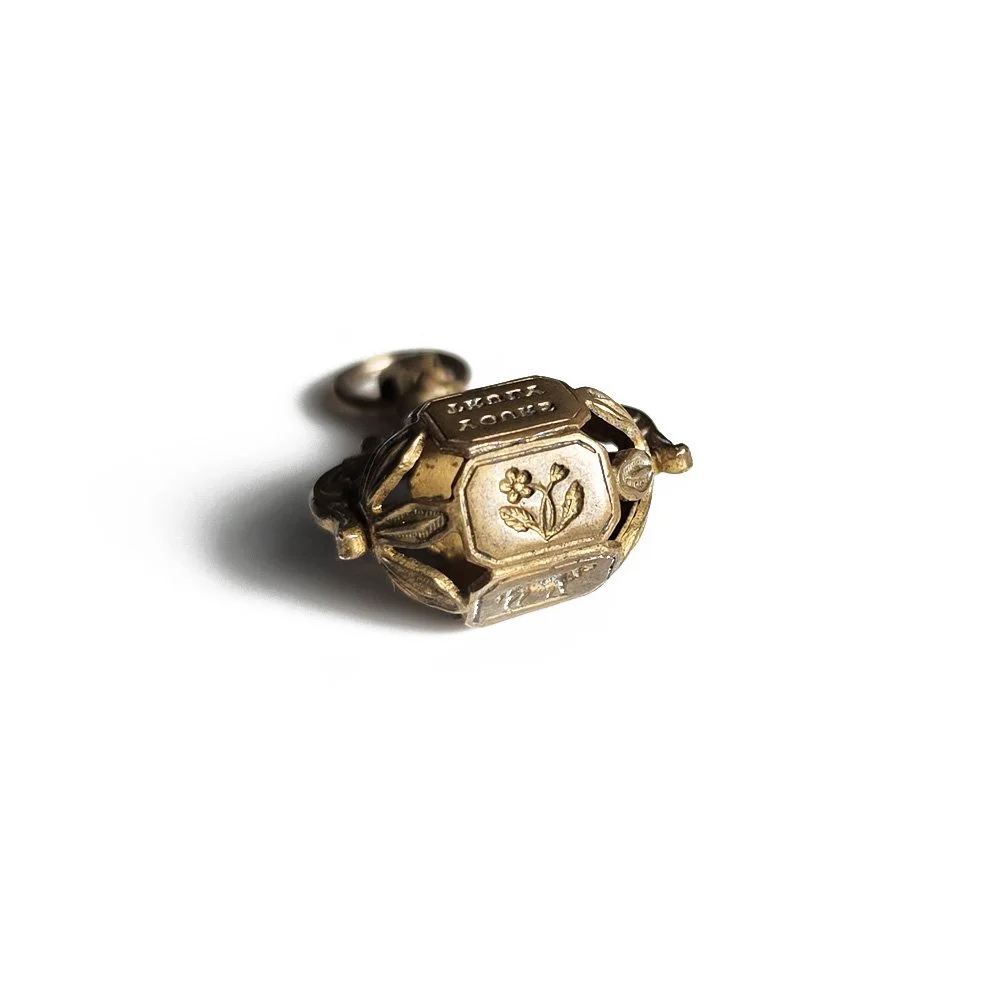 Georgian Spinning Correspondence Fob