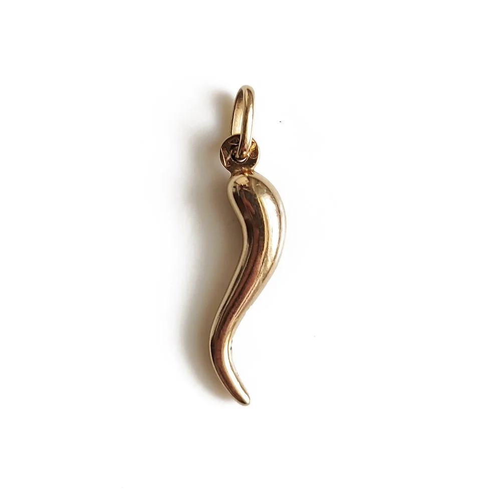 Vintage 9ct Gold Cornicello Pendant by Uno A Erre