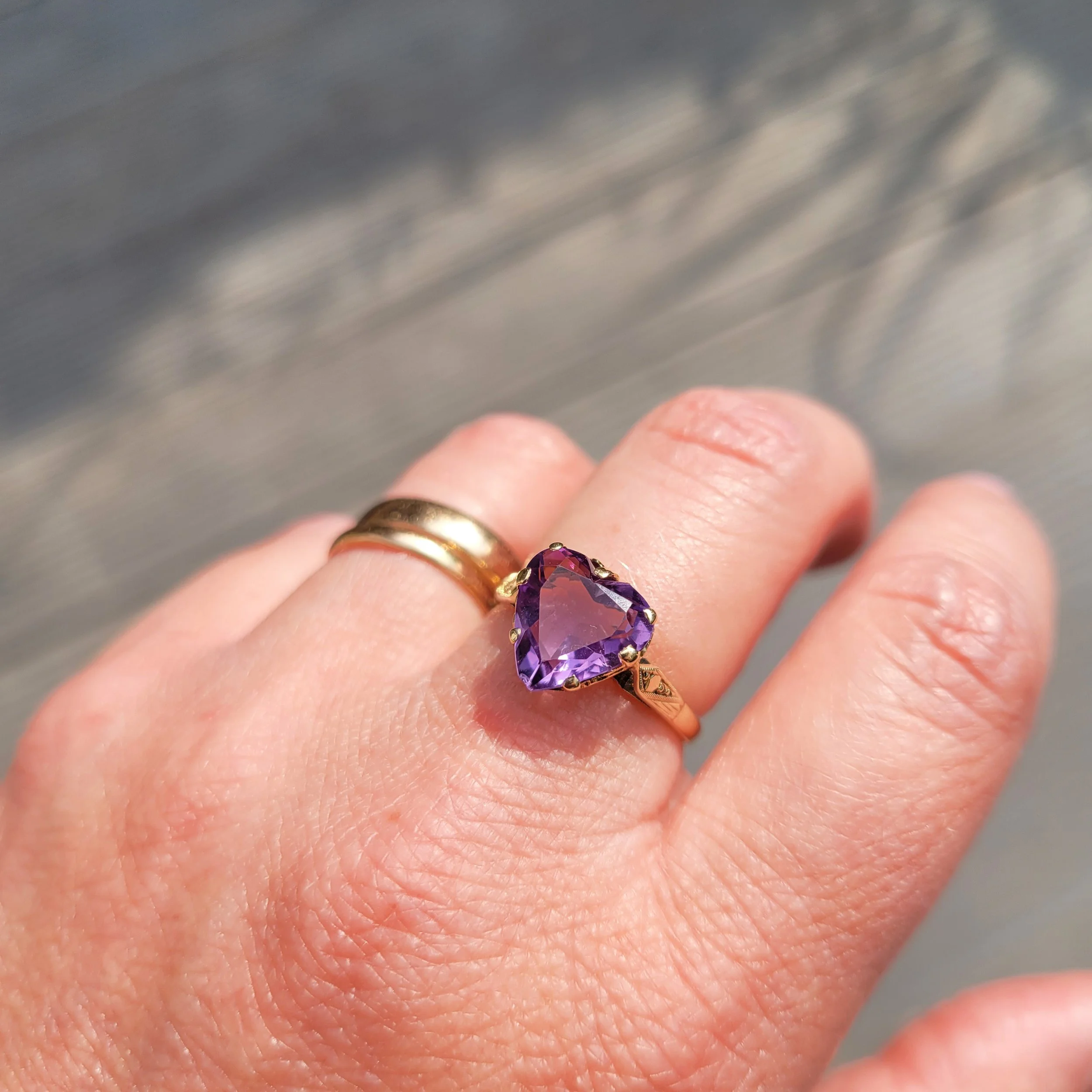 Vintage Amethyst Heart Ring