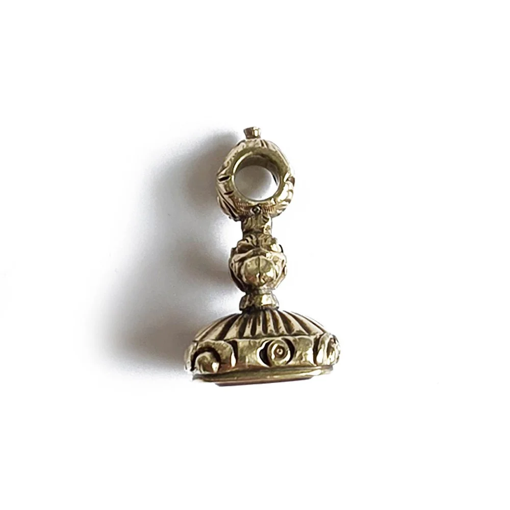 Petite Georgian Gold Cased Paix (Peace) Intaglio Fob