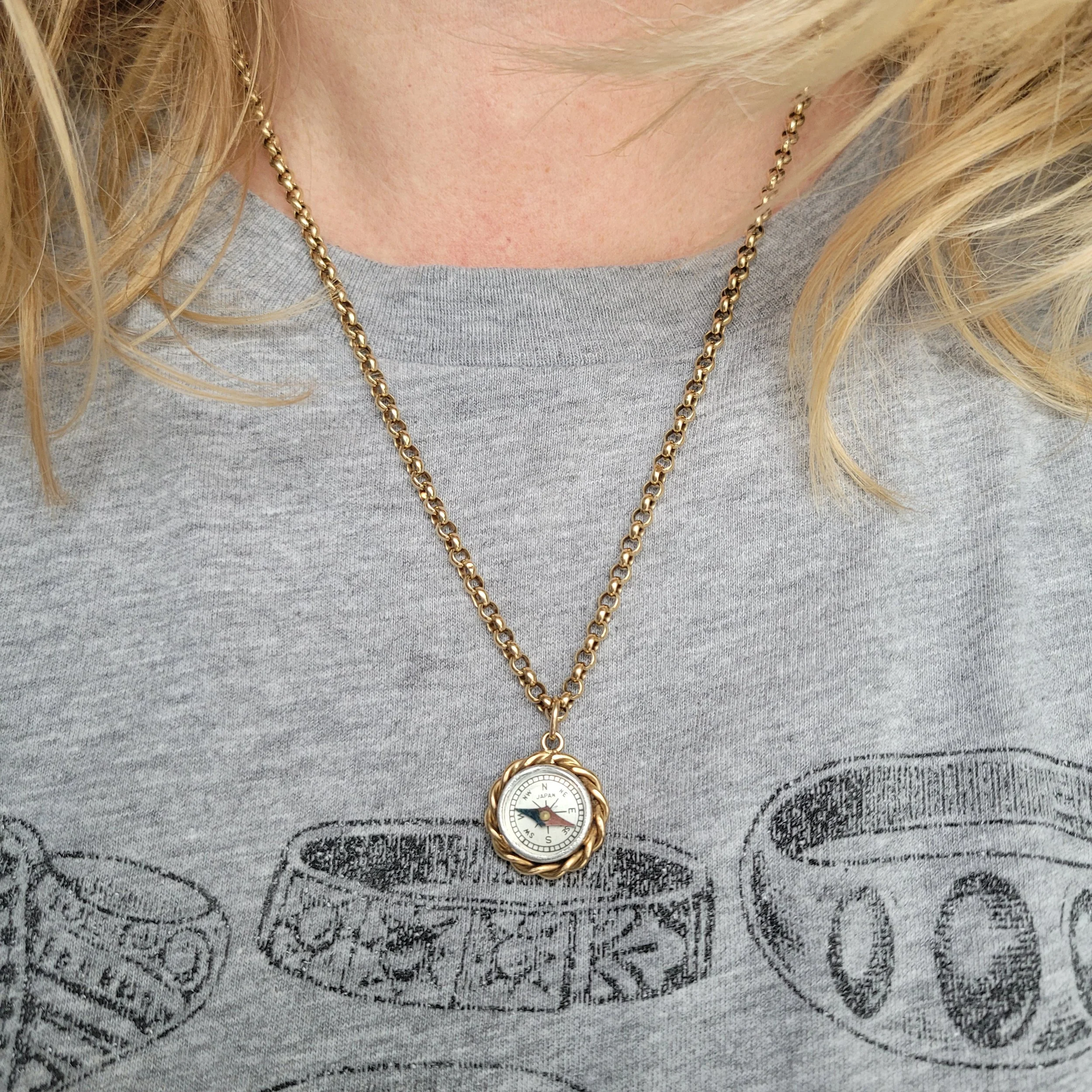 1960s 9ct Gold Compass Fob Pendant Jewels Antiqua