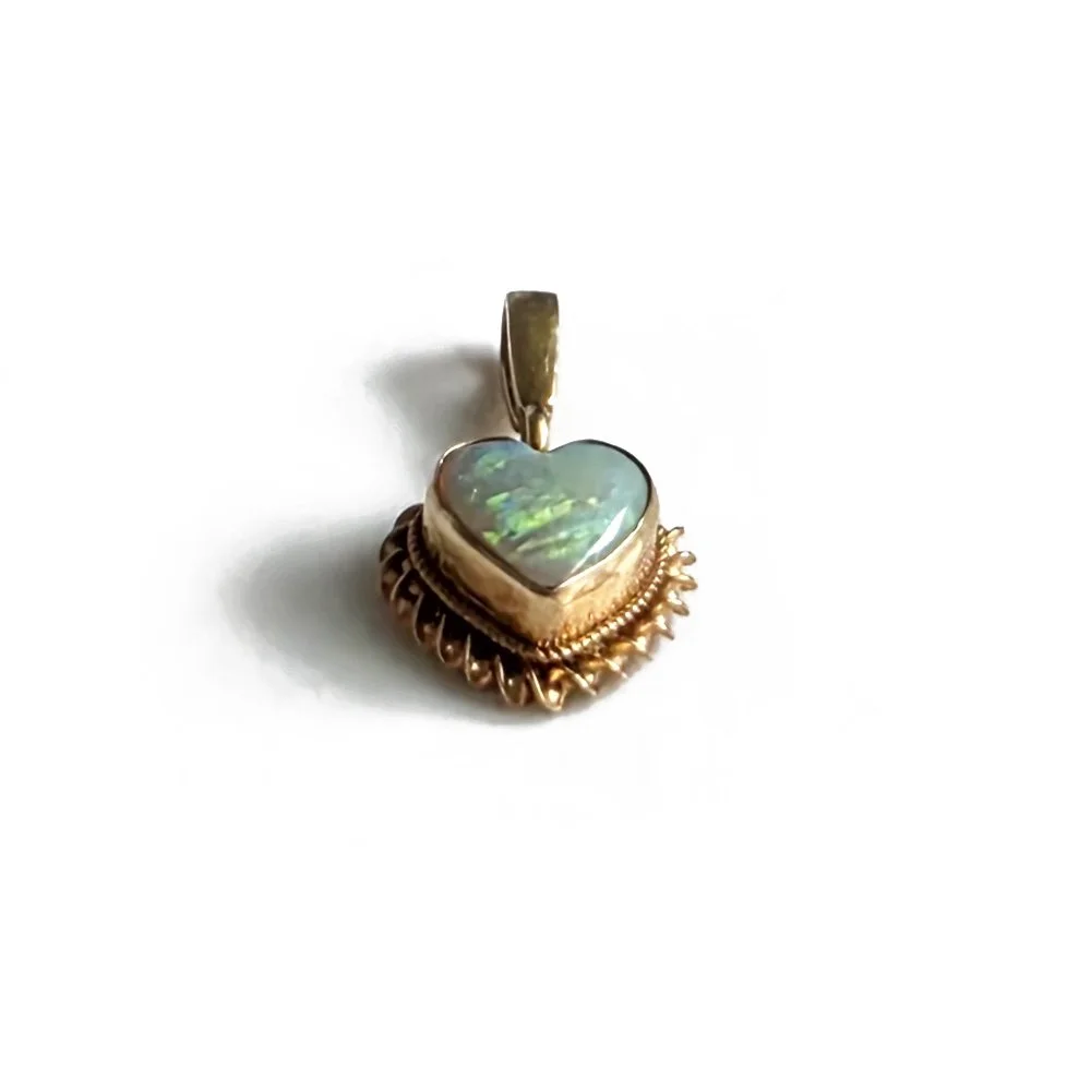Antique 9ct Gold Opal Heart Pendant