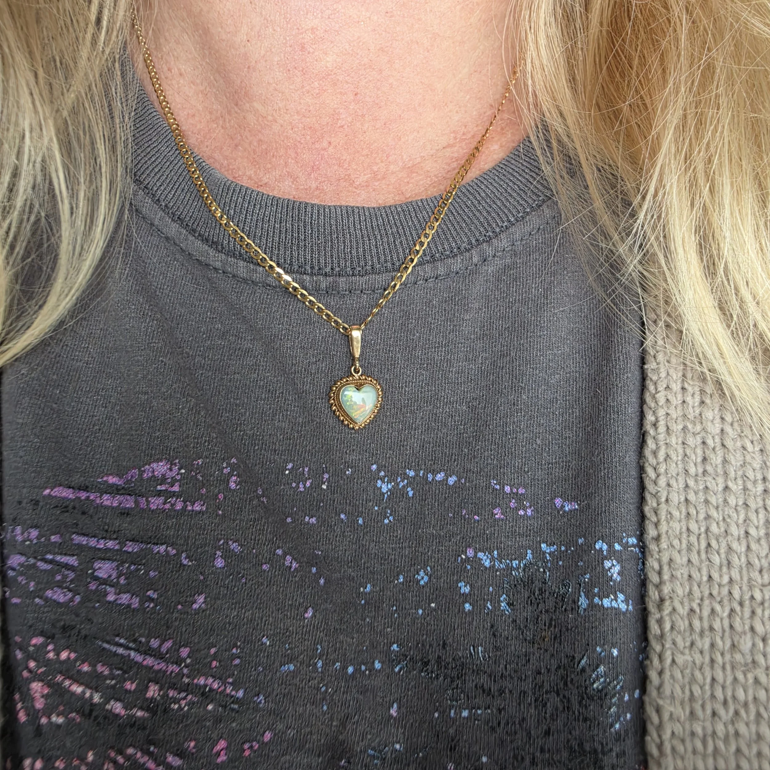 Antique 9ct Gold Opal Heart Pendant