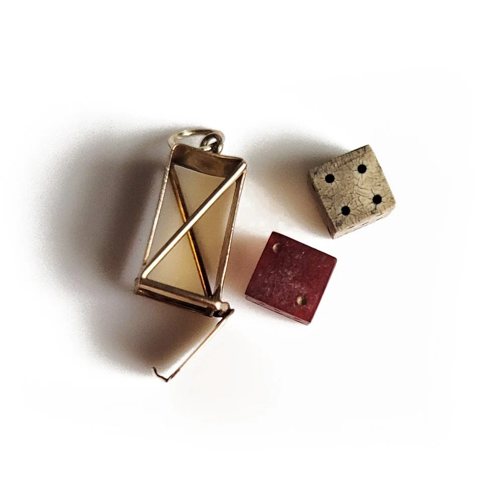 Vintage Dice Holder Pendant Jewels Antiqua