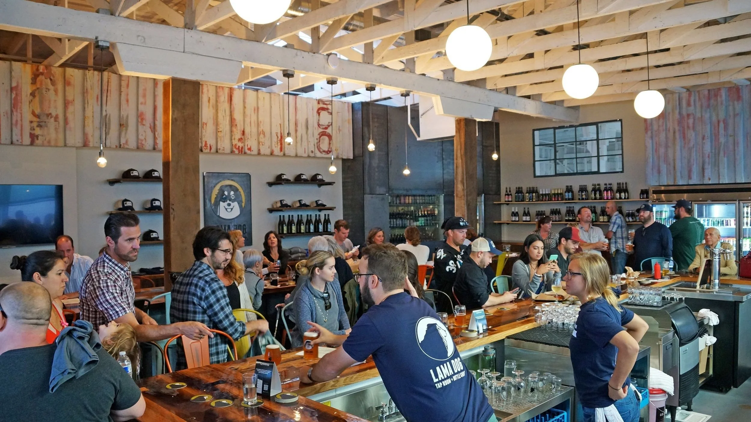 Lama Dog Tap Room + Bottle Shop
